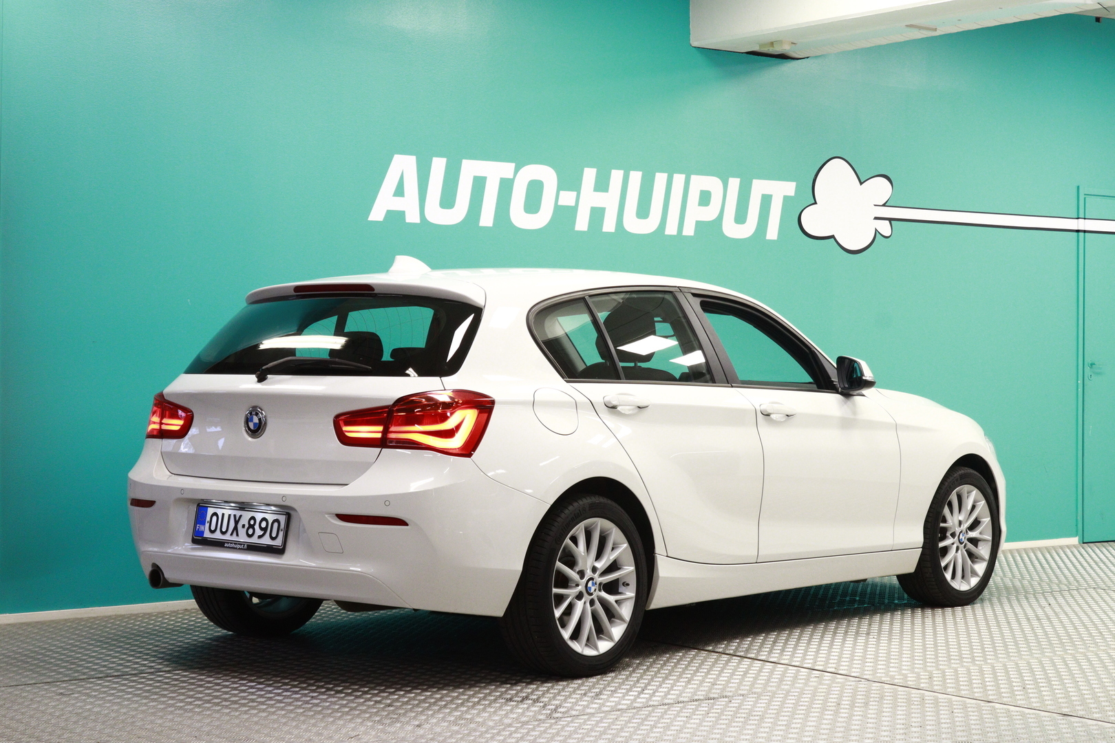 BMW 116 2016