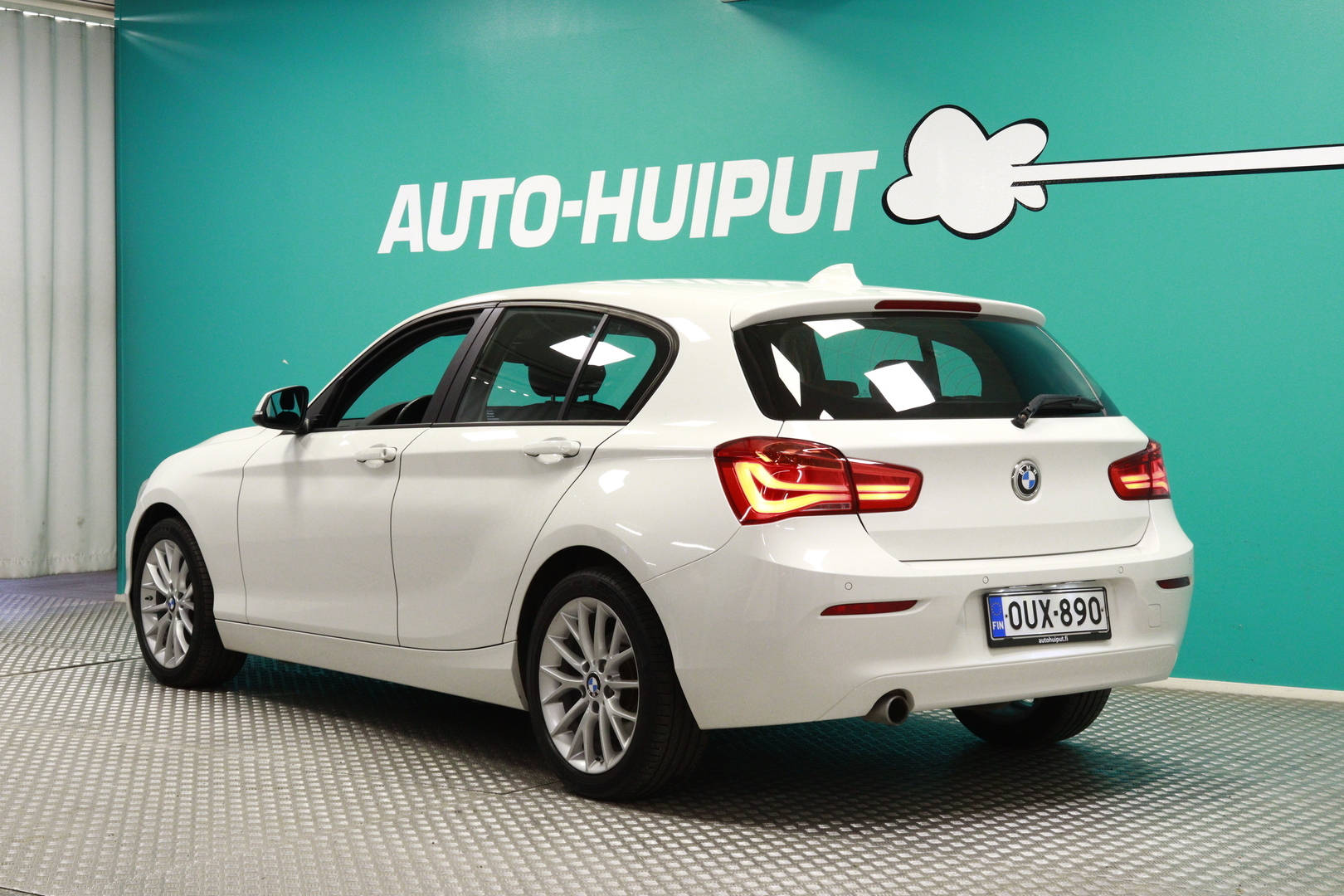 BMW 116 2016