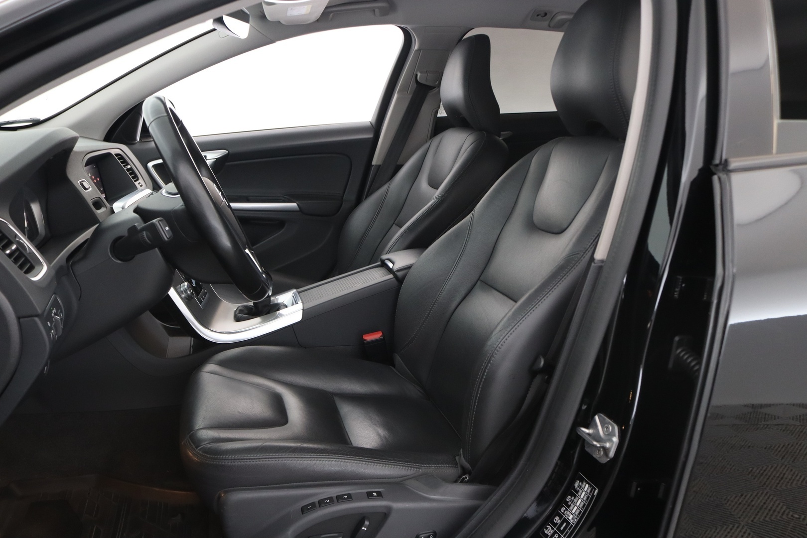 VOLVO V60 Cross Country 2018