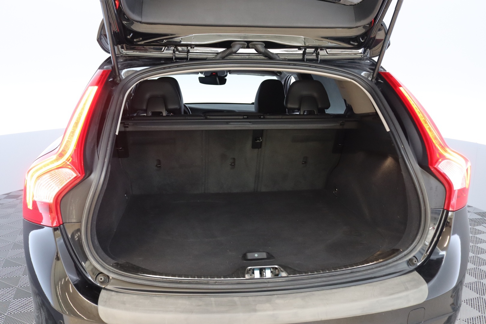 VOLVO V60 Cross Country 2018