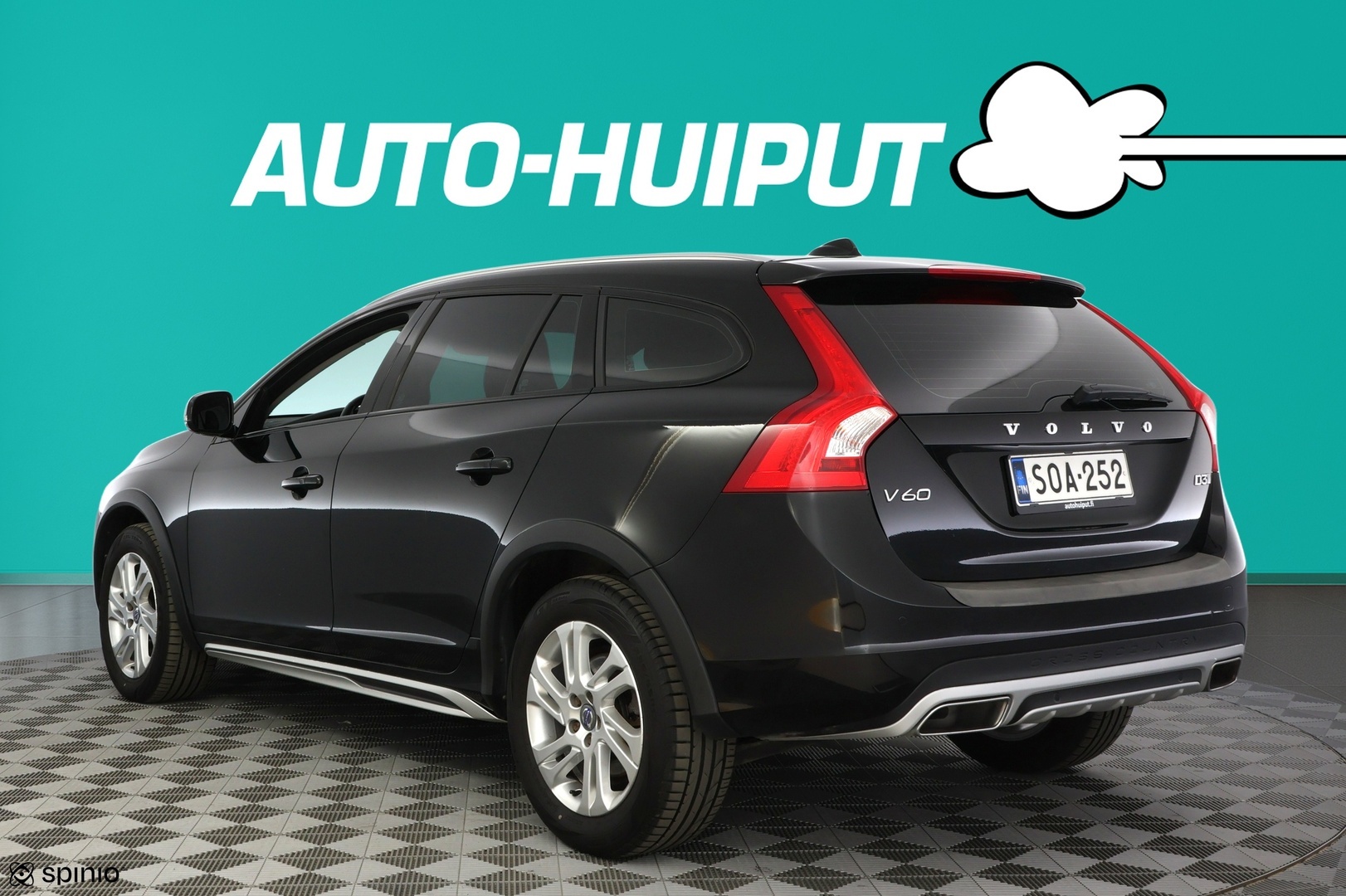 VOLVO V60 Cross Country 2018