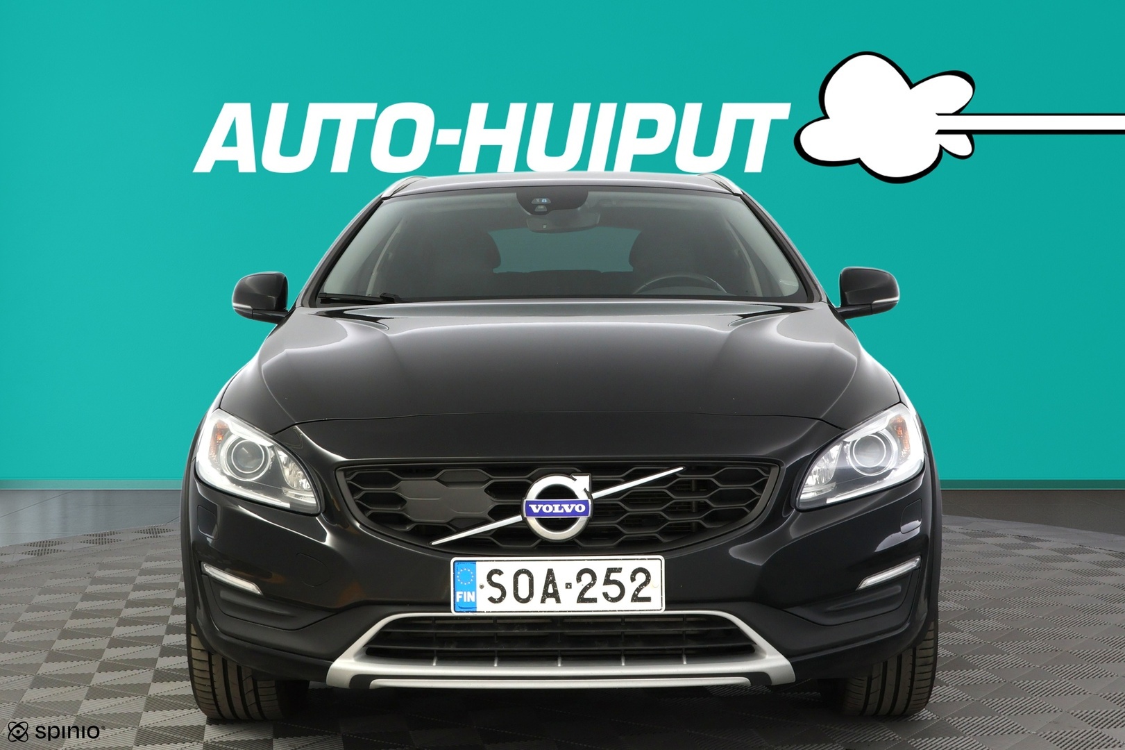 VOLVO V60 Cross Country 2018
