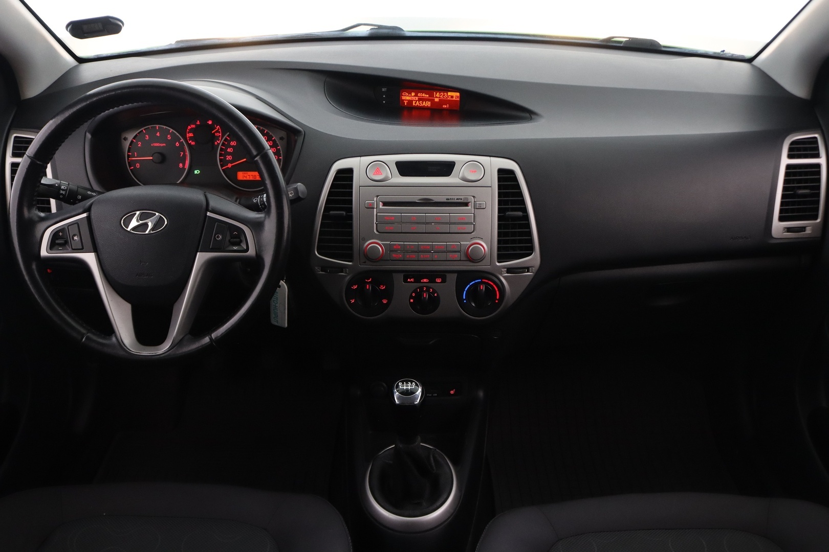 HYUNDAI i20 2010
