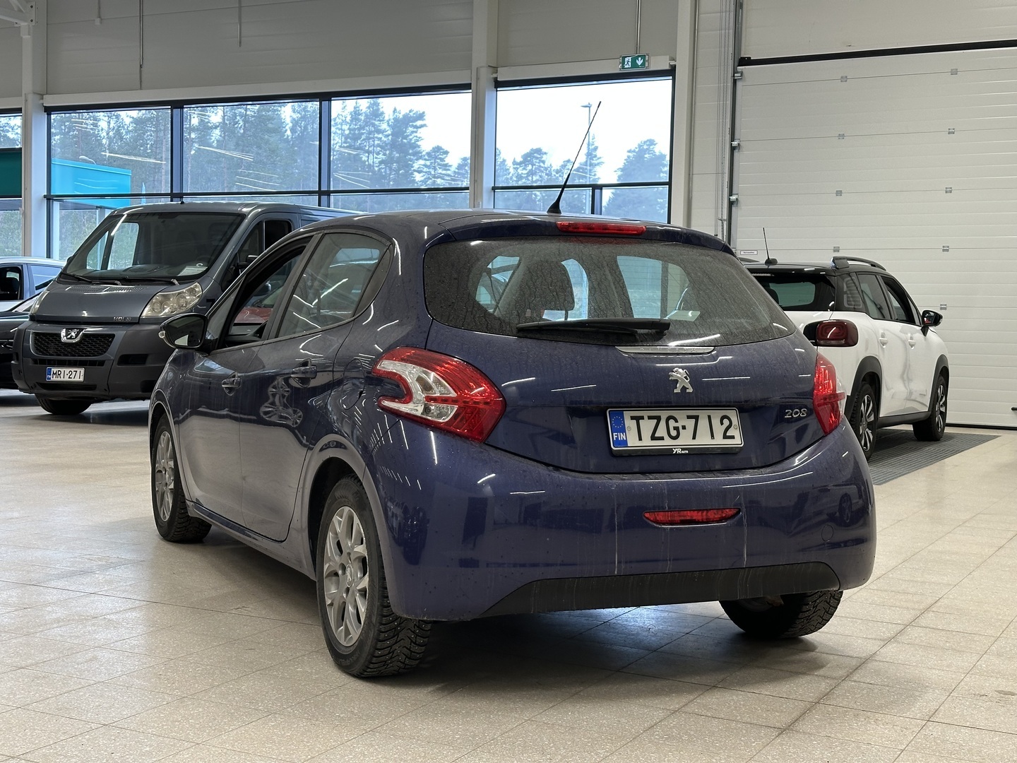 PEUGEOT 208 2014