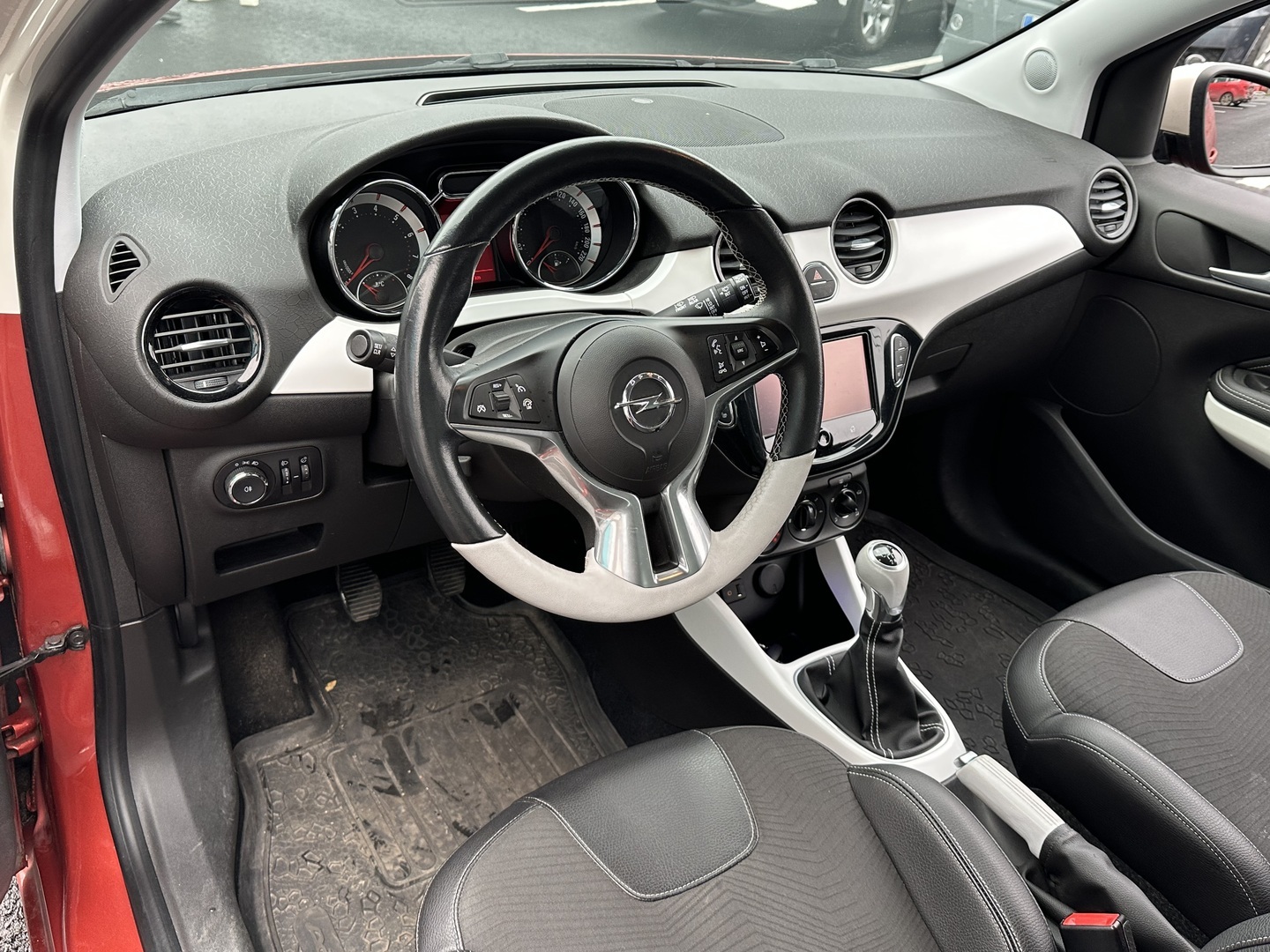 OPEL Adam 2014