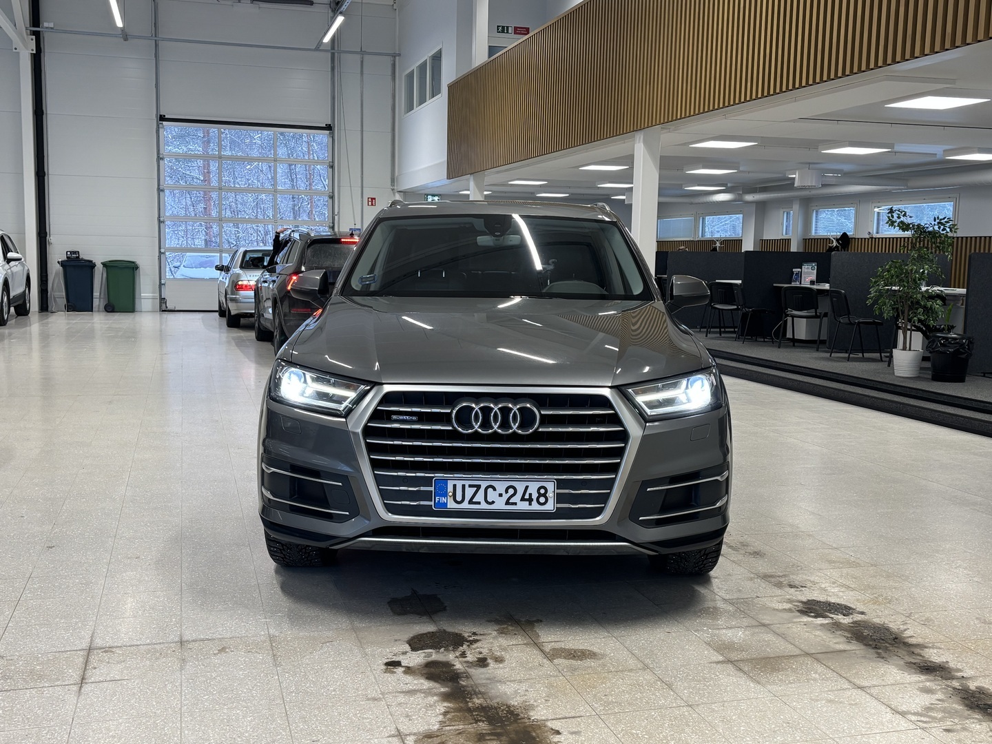 AUDI Q7 2016