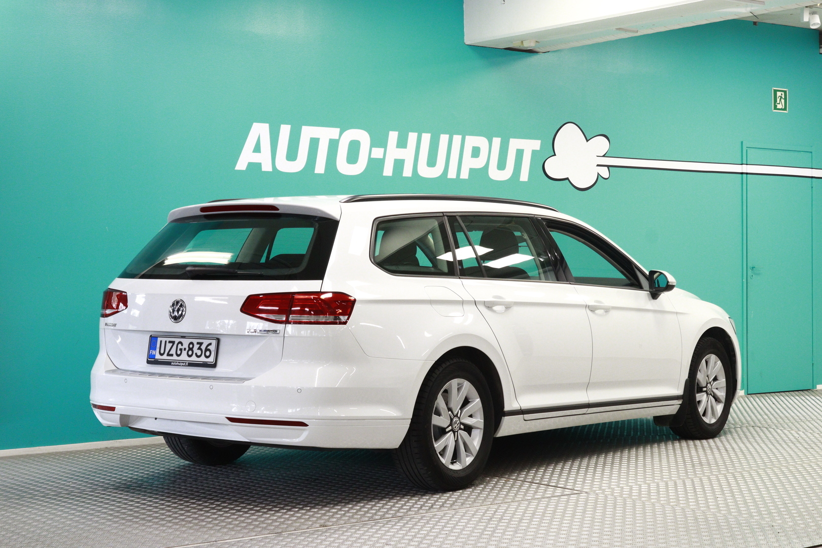 VOLKSWAGEN Passat 2017