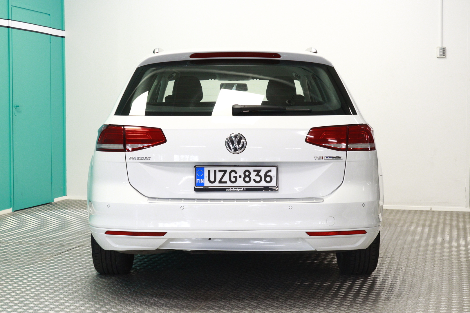 VOLKSWAGEN Passat 2017