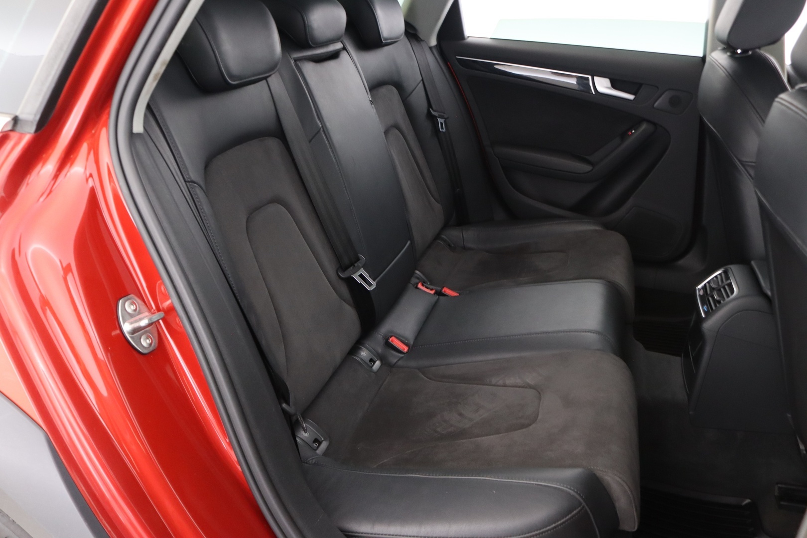 AUDI A4 Allroad 2015