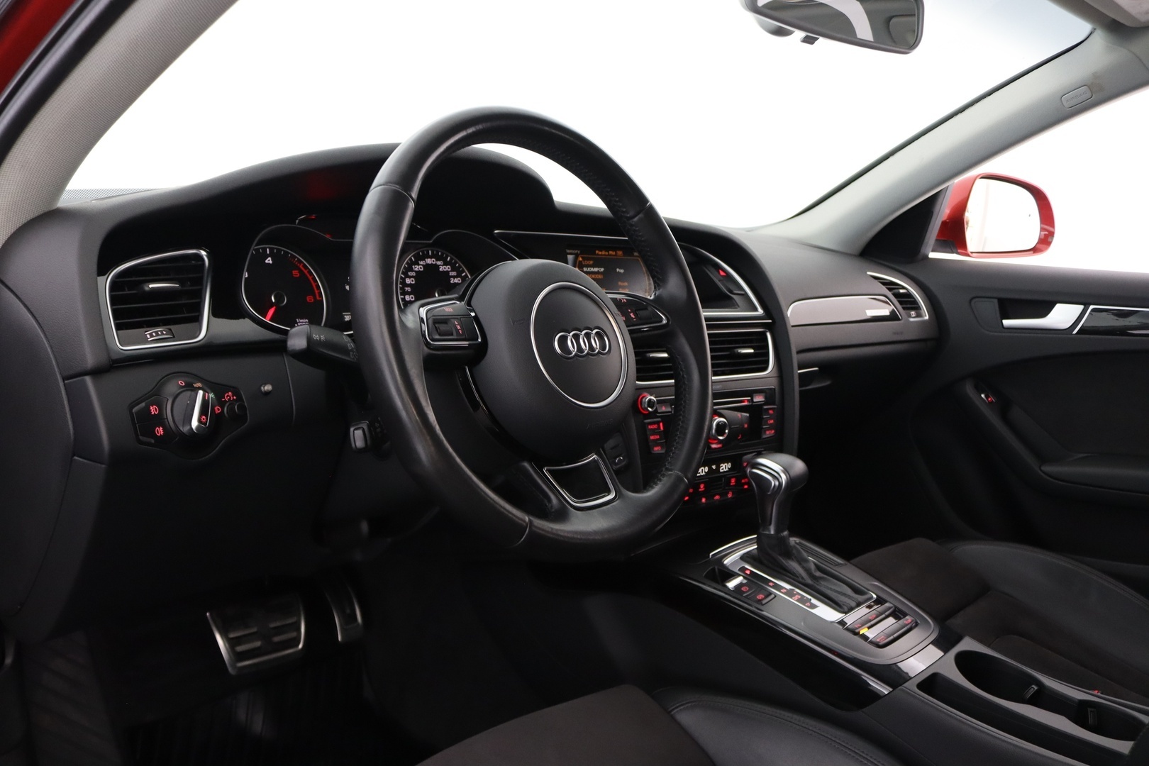 AUDI A4 Allroad 2015
