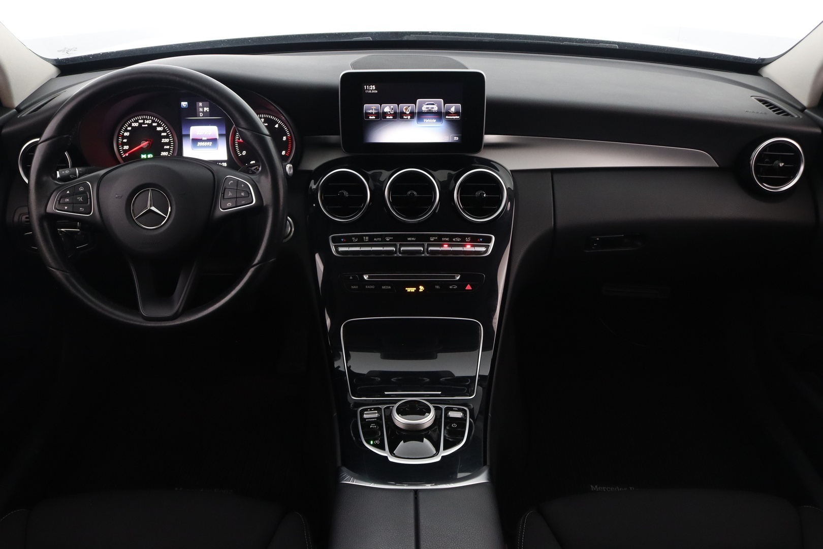 MERCEDES-BENZ C 2017