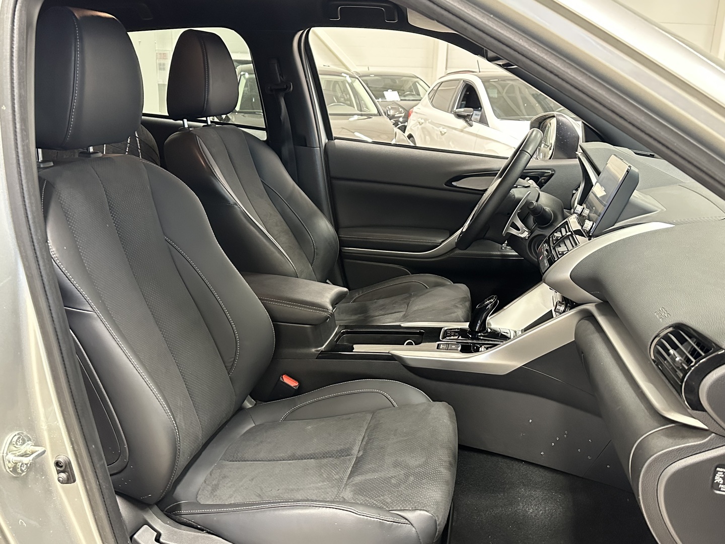 MITSUBISHI Eclipse Cross 2021