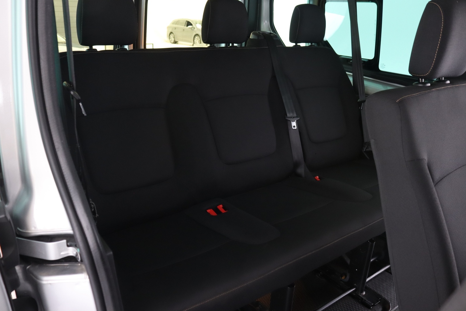 RENAULT Trafic Passenger 2017