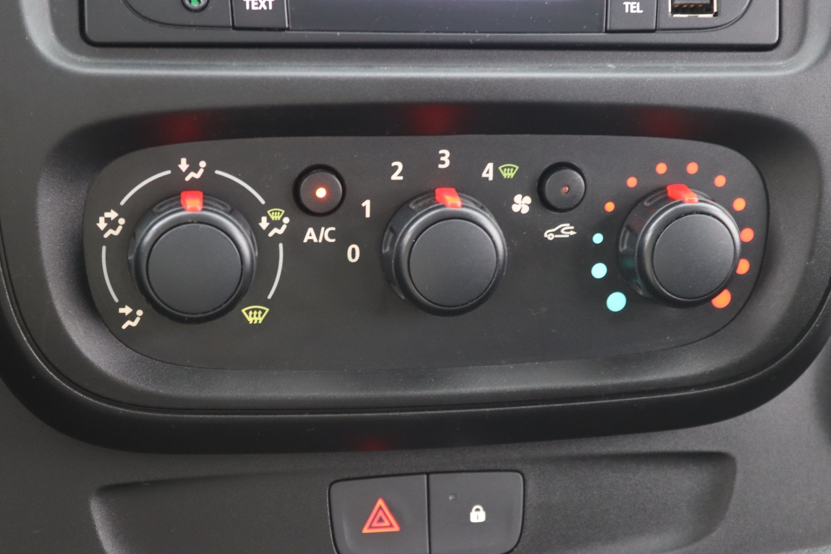 RENAULT Trafic Passenger 2017