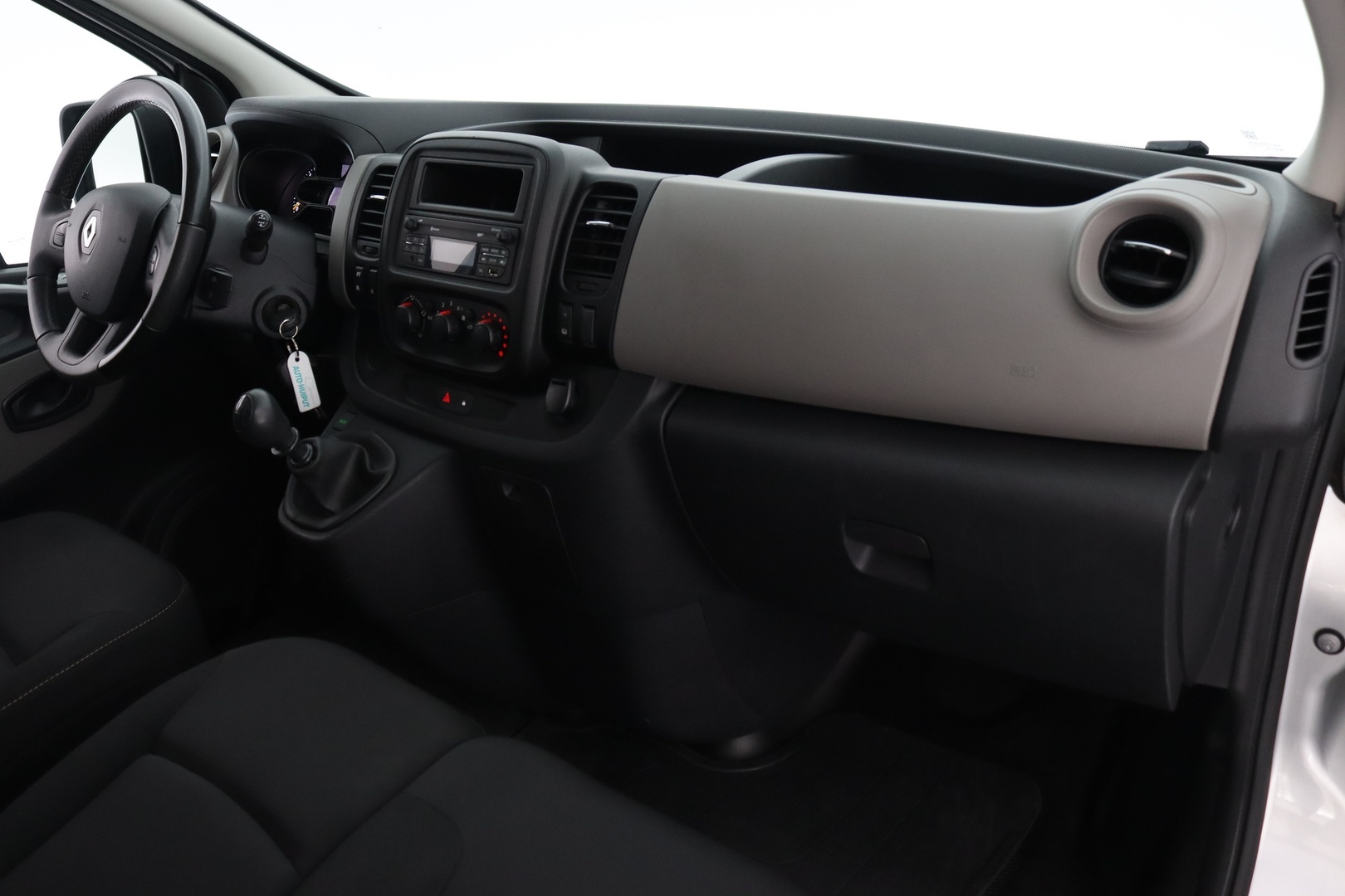 RENAULT Trafic Passenger 2017