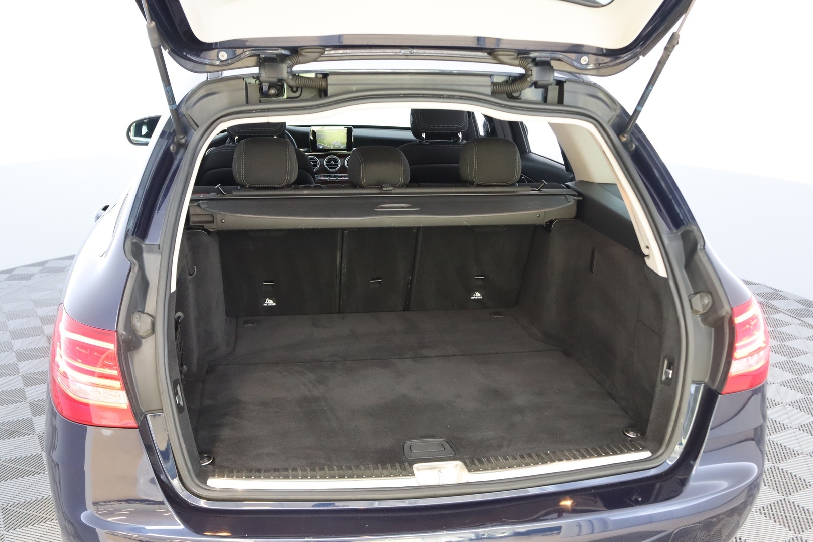 MERCEDES-BENZ C 2015