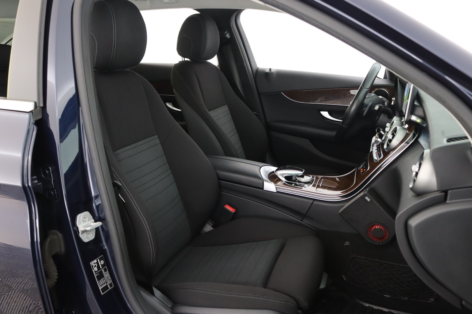 MERCEDES-BENZ C 2015