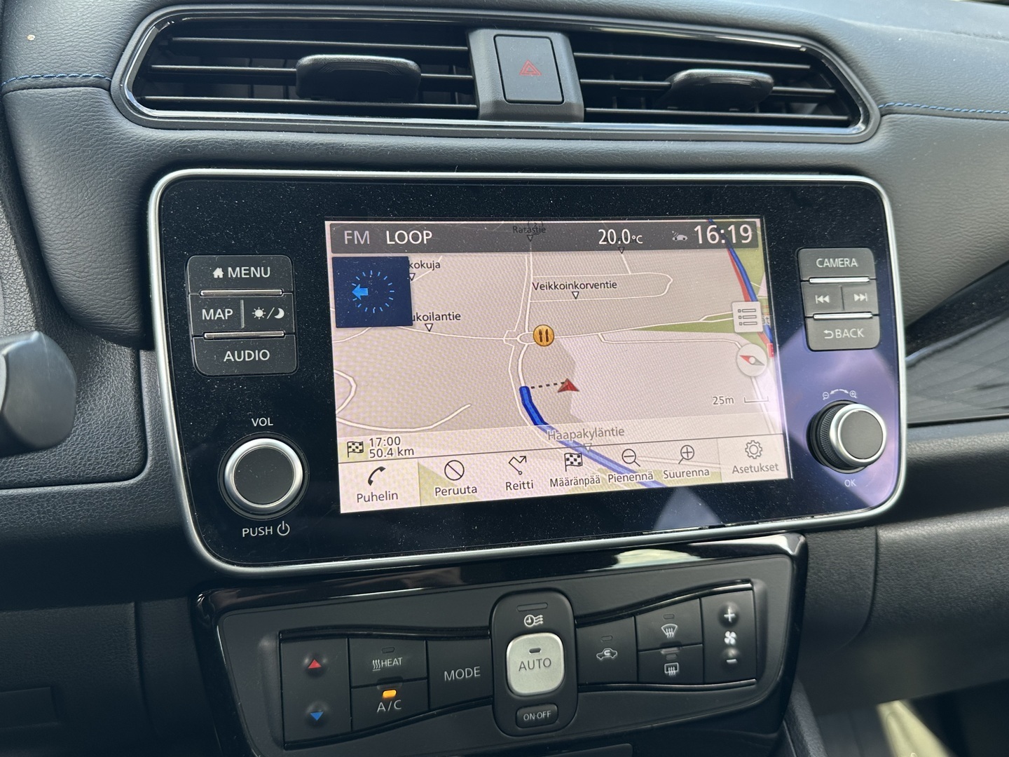 NISSAN Leaf 2023