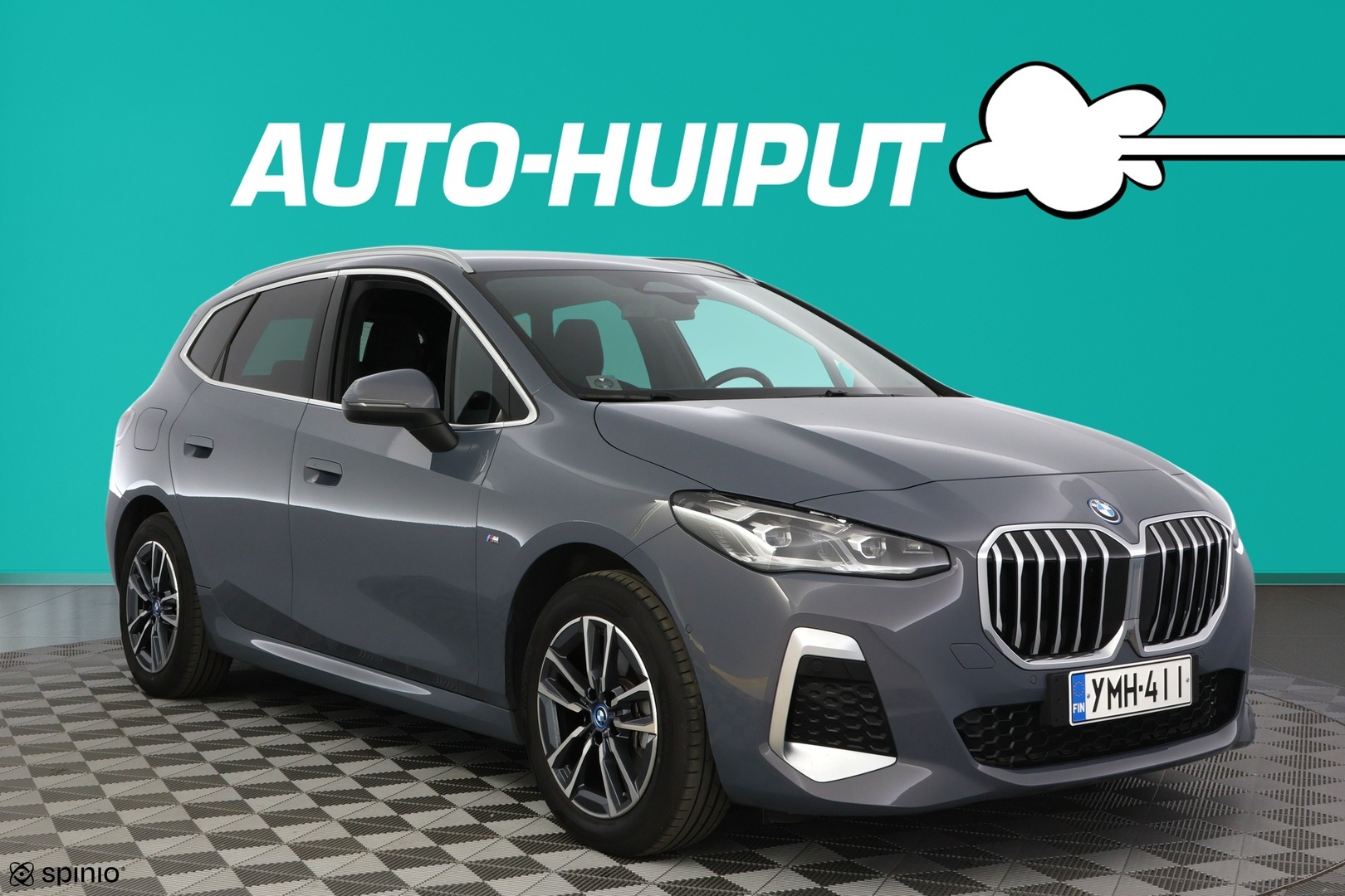 BMW 225 2024