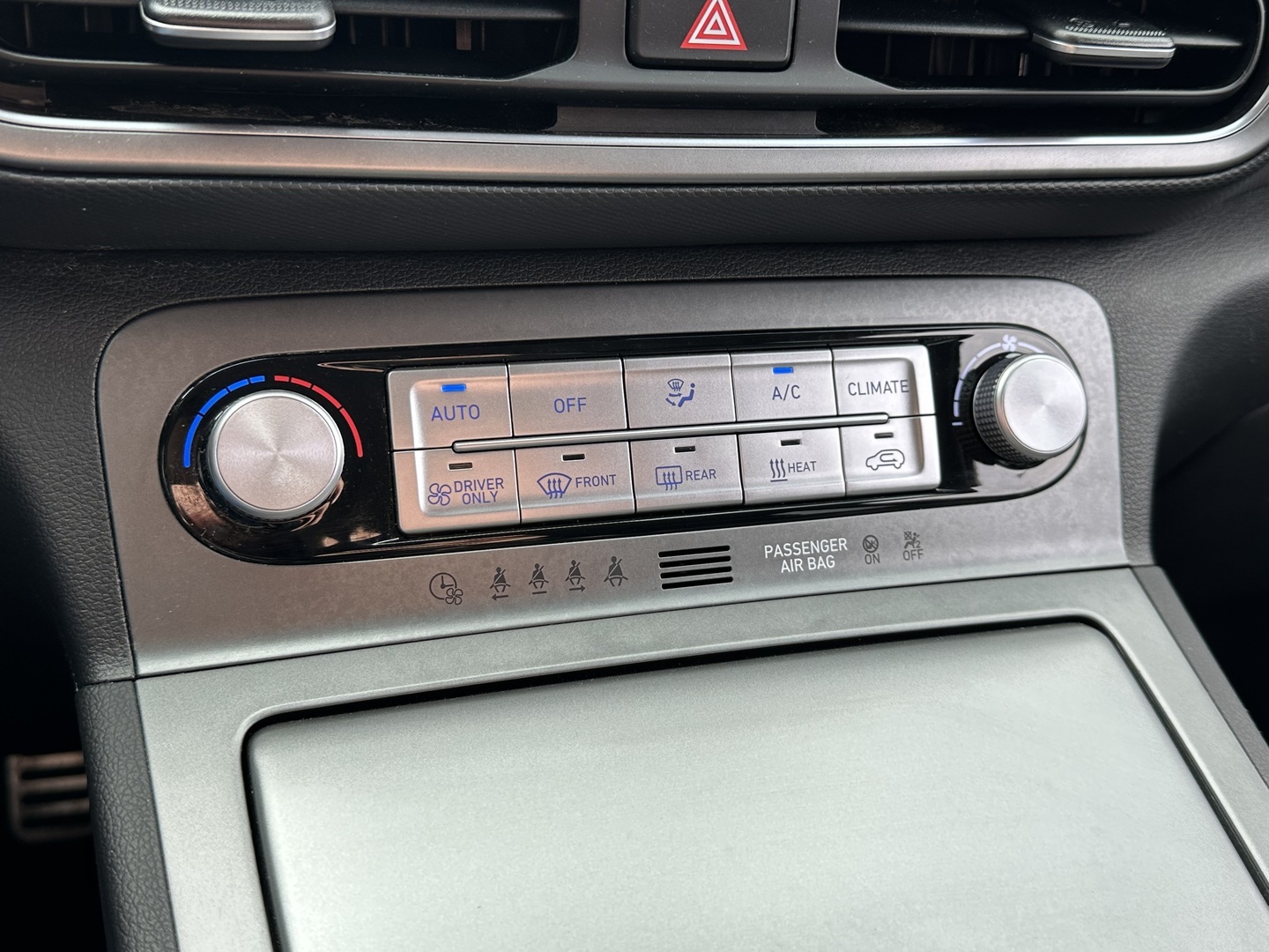 HYUNDAI KONA 2023