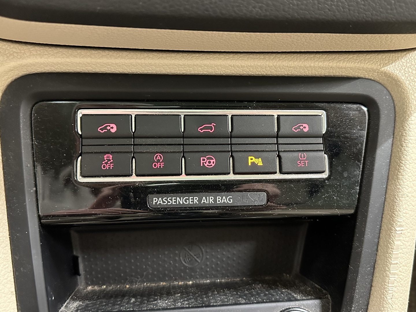 VOLKSWAGEN Sharan 2015