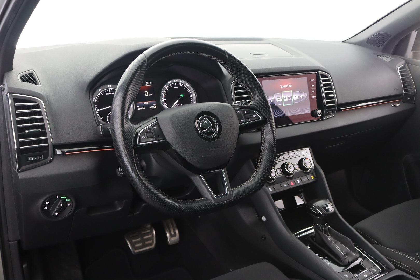 SKODA Karoq 2019