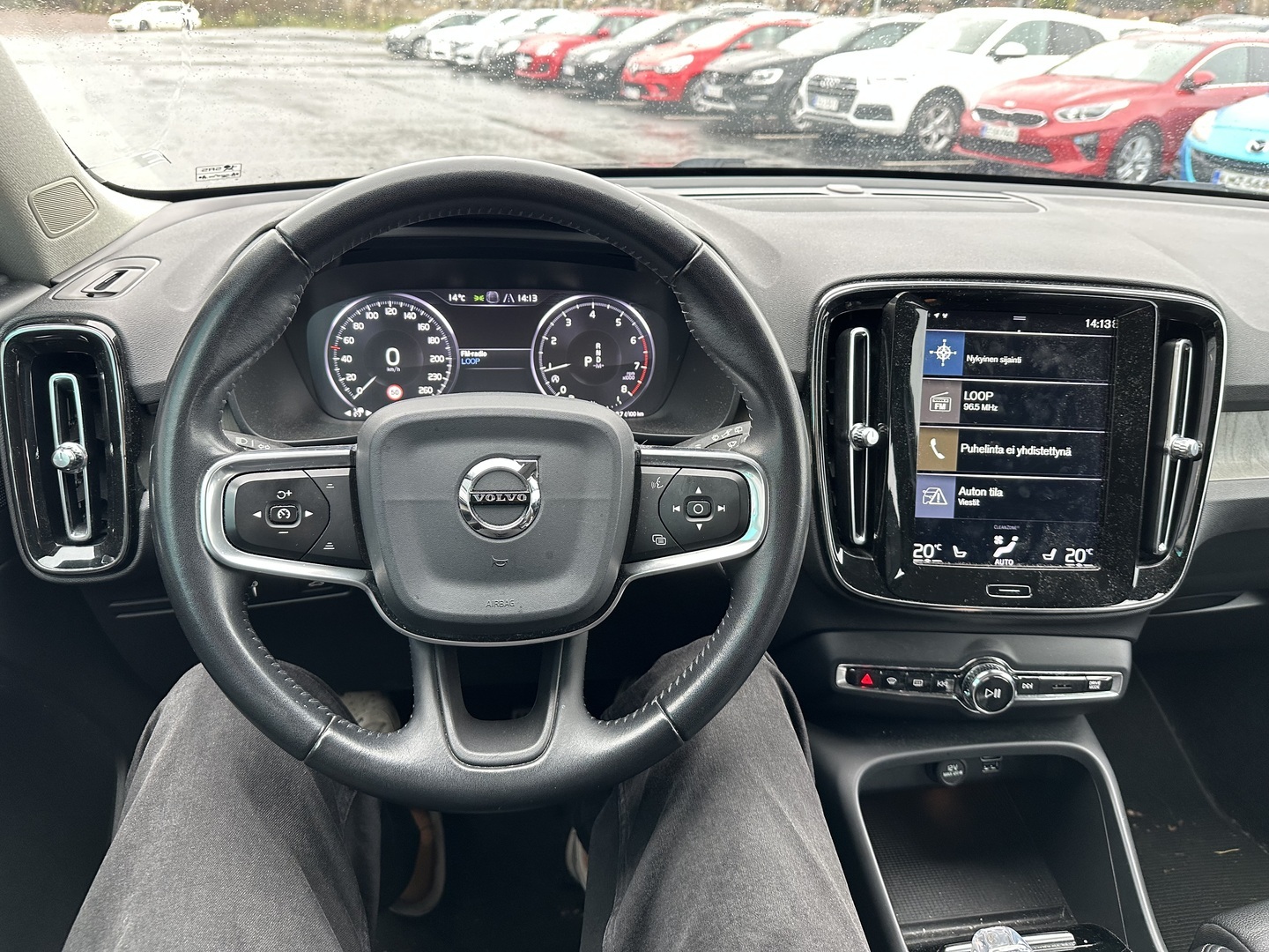 VOLVO XC40 2020