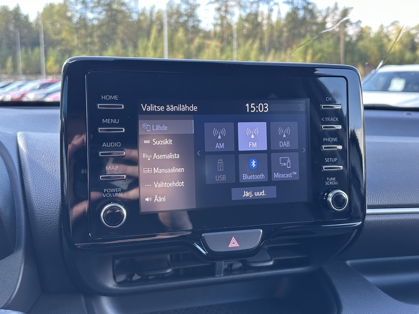 TOYOTA Yaris 2021