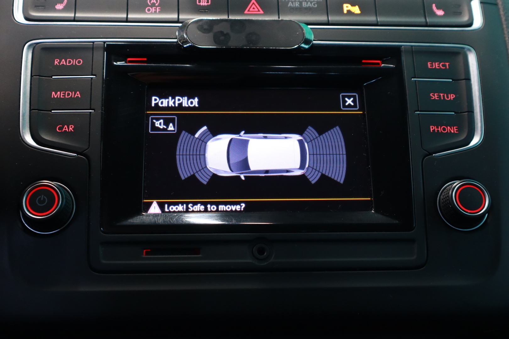 VOLKSWAGEN Polo 2015