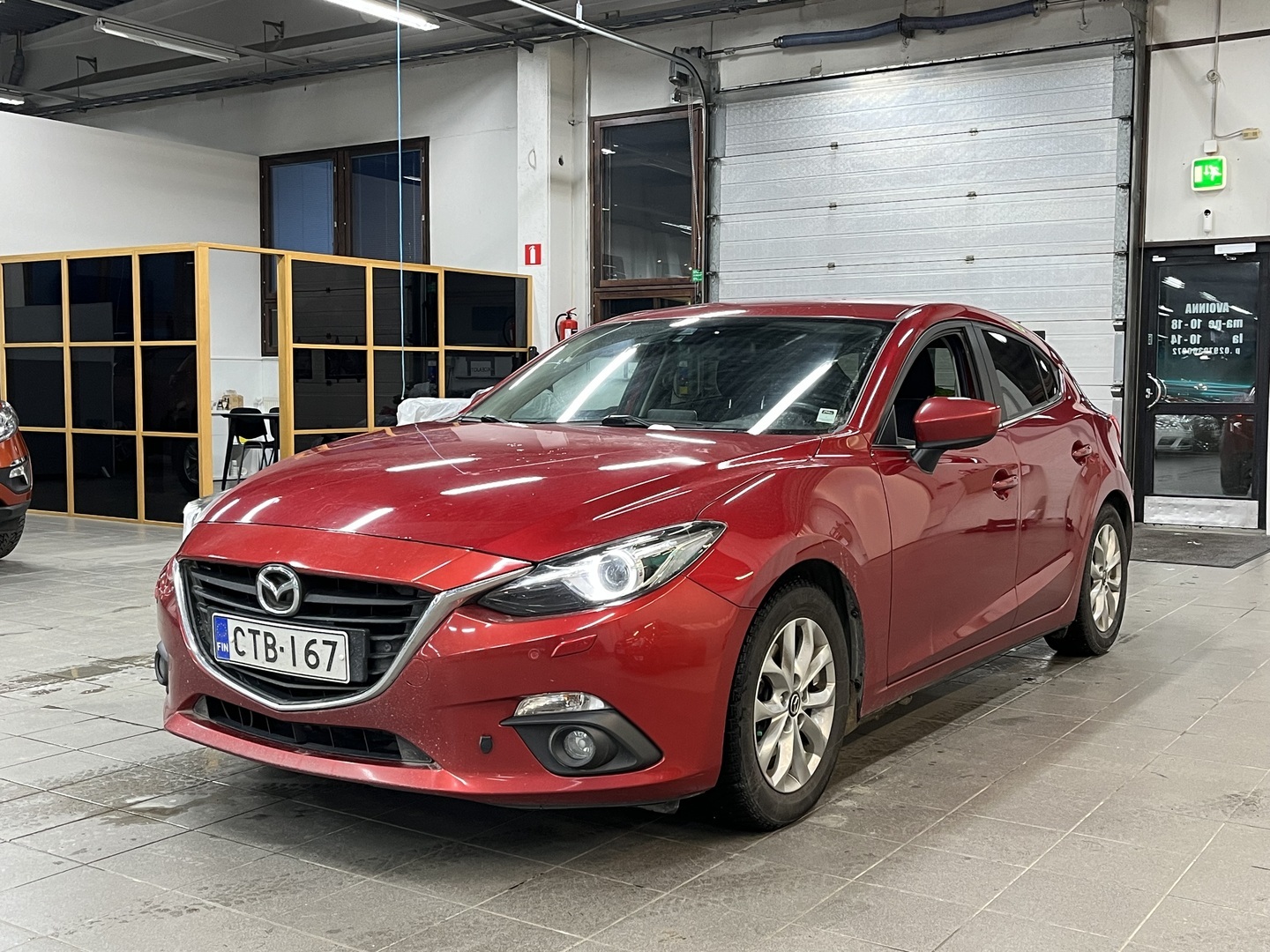 MAZDA 3 2015