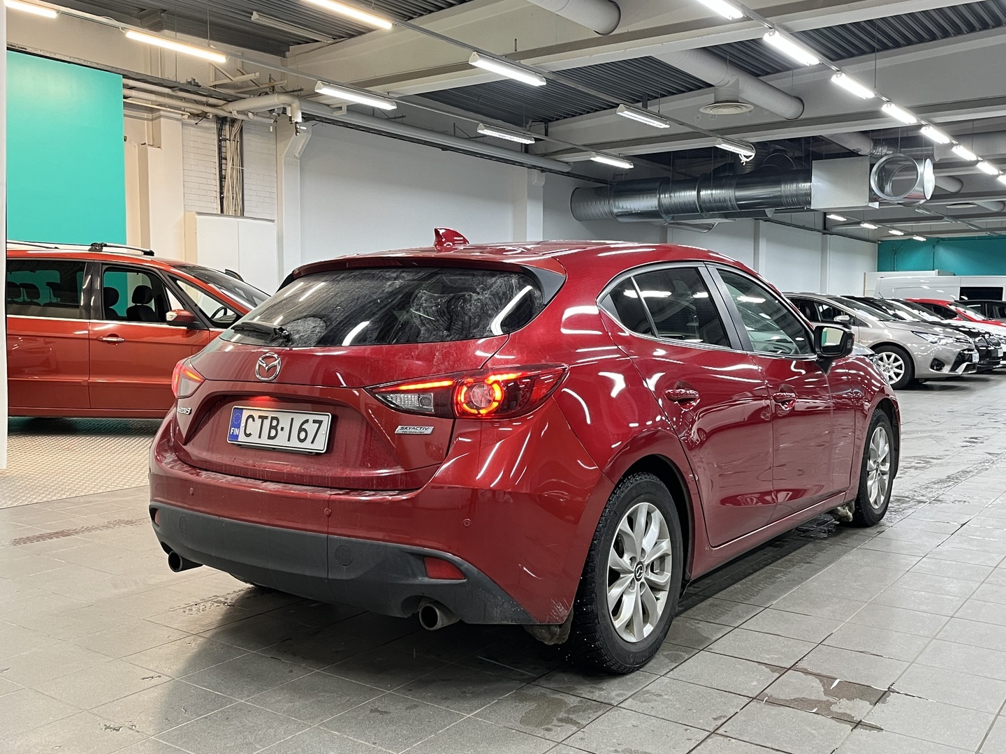MAZDA 3 2015