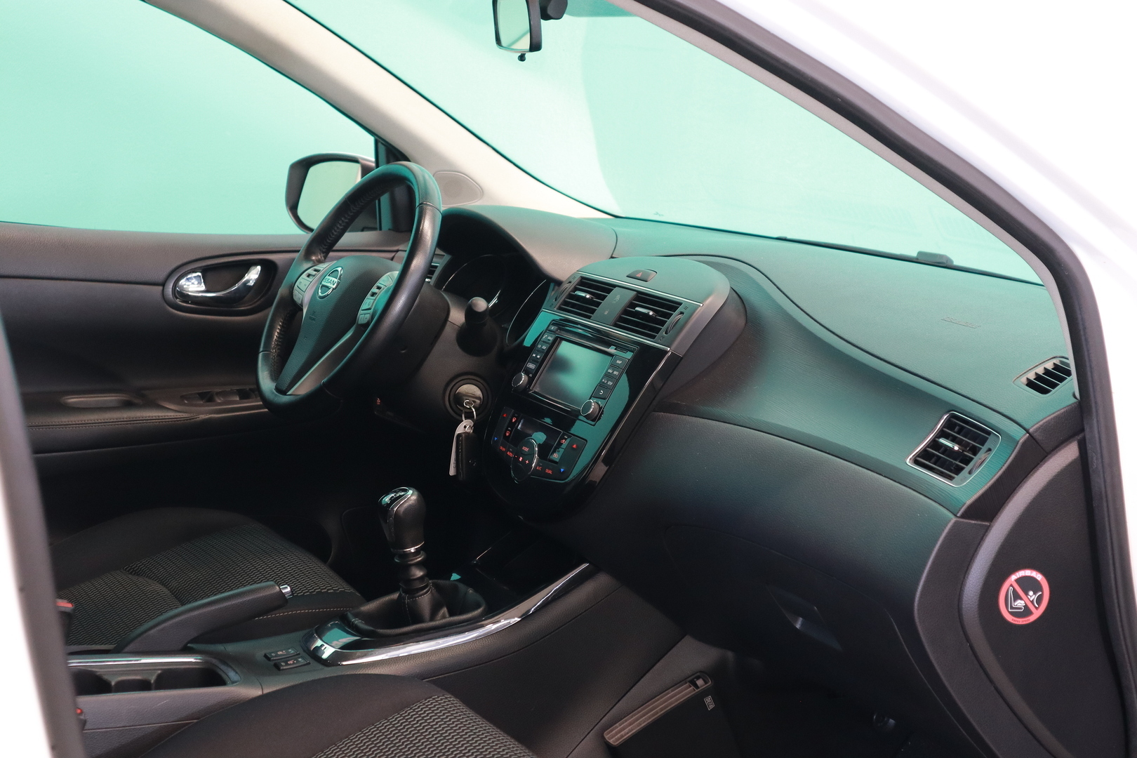 NISSAN Pulsar 2015