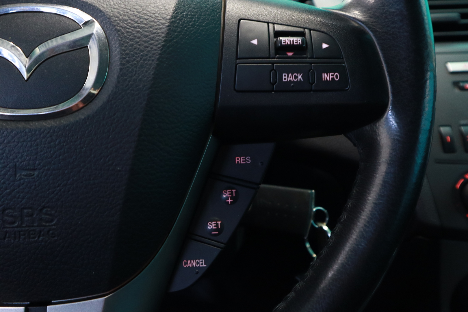 MAZDA 3 2009