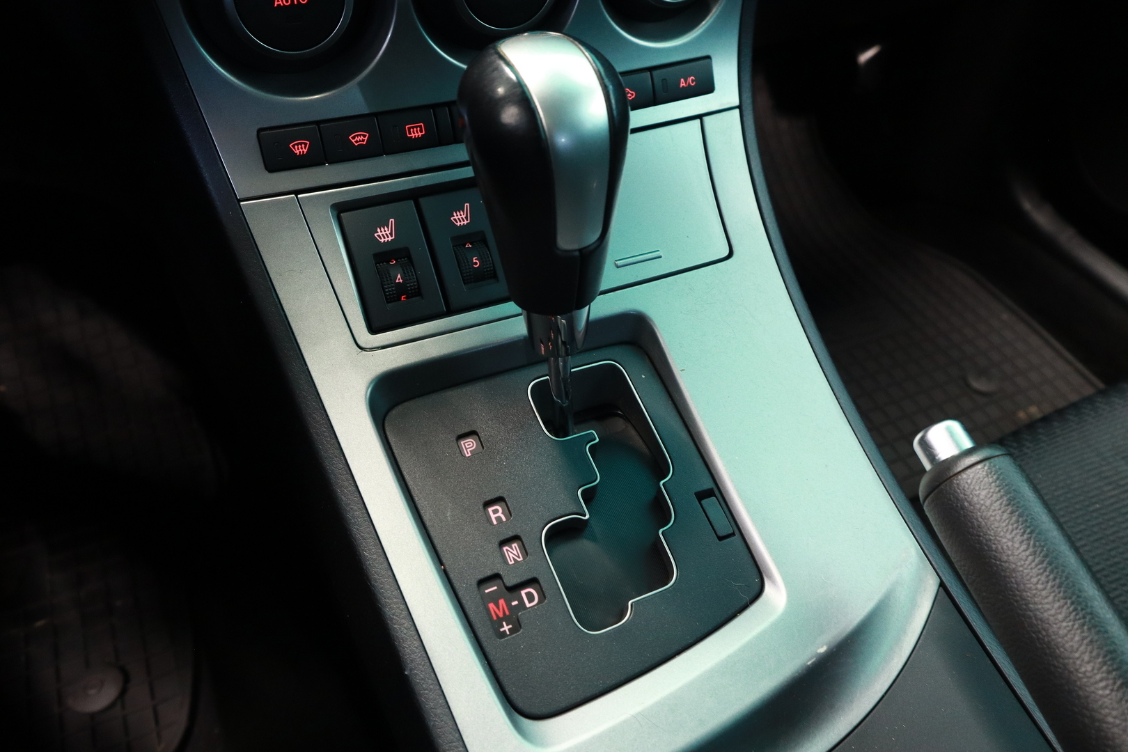 MAZDA 3 2009