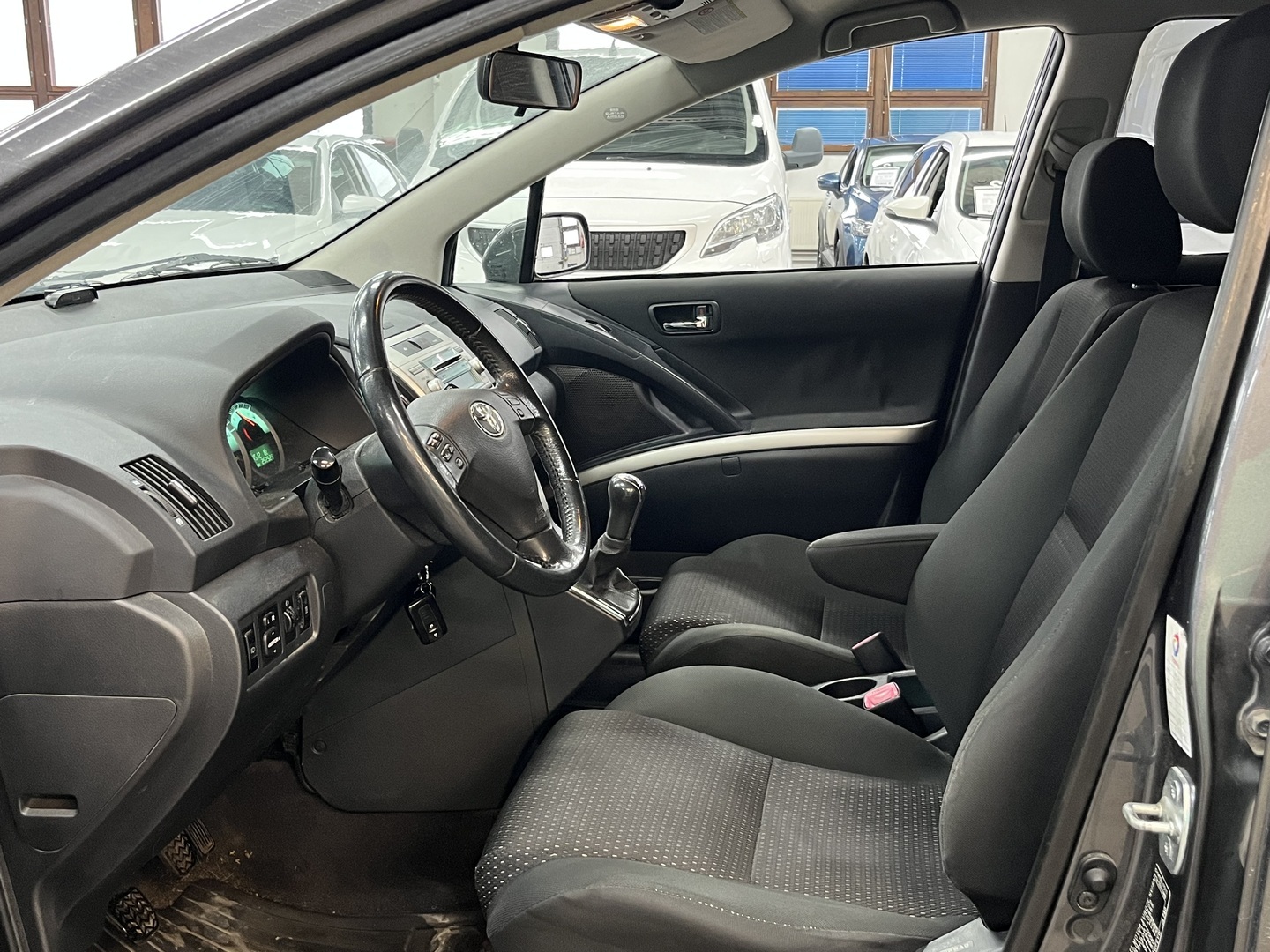 TOYOTA Corolla Verso 2008