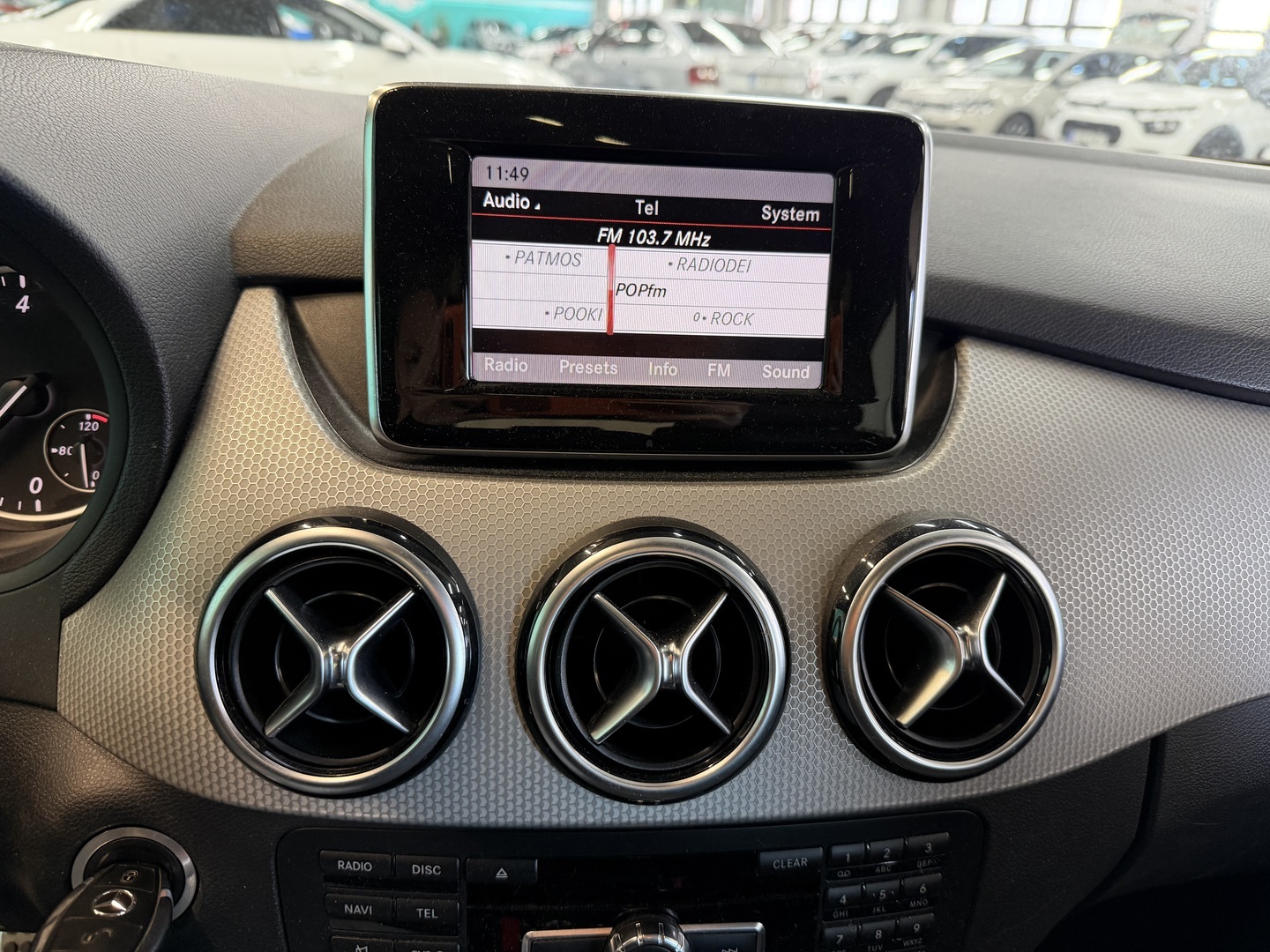 MERCEDES-BENZ B 2013
