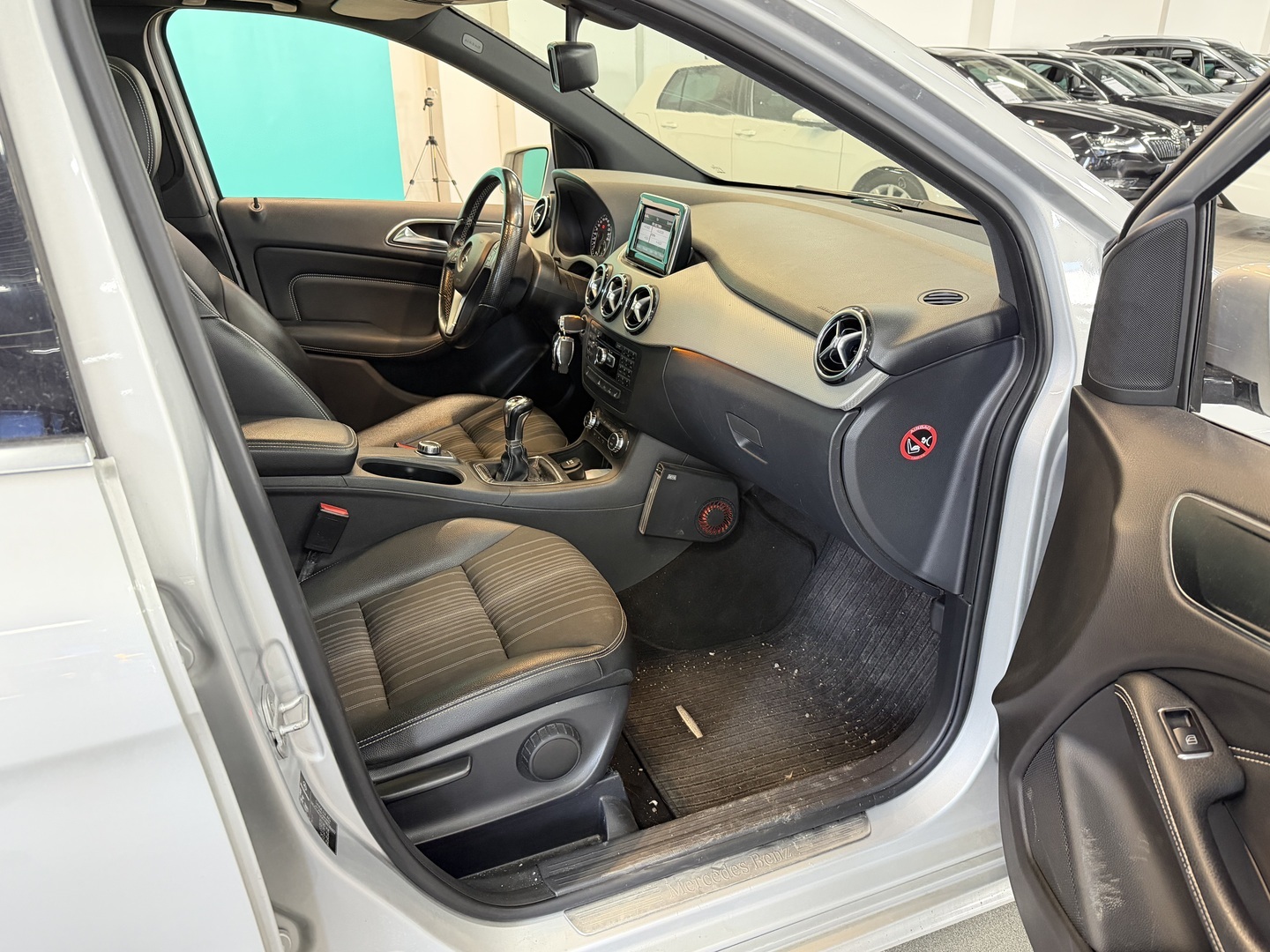 MERCEDES-BENZ B 2013