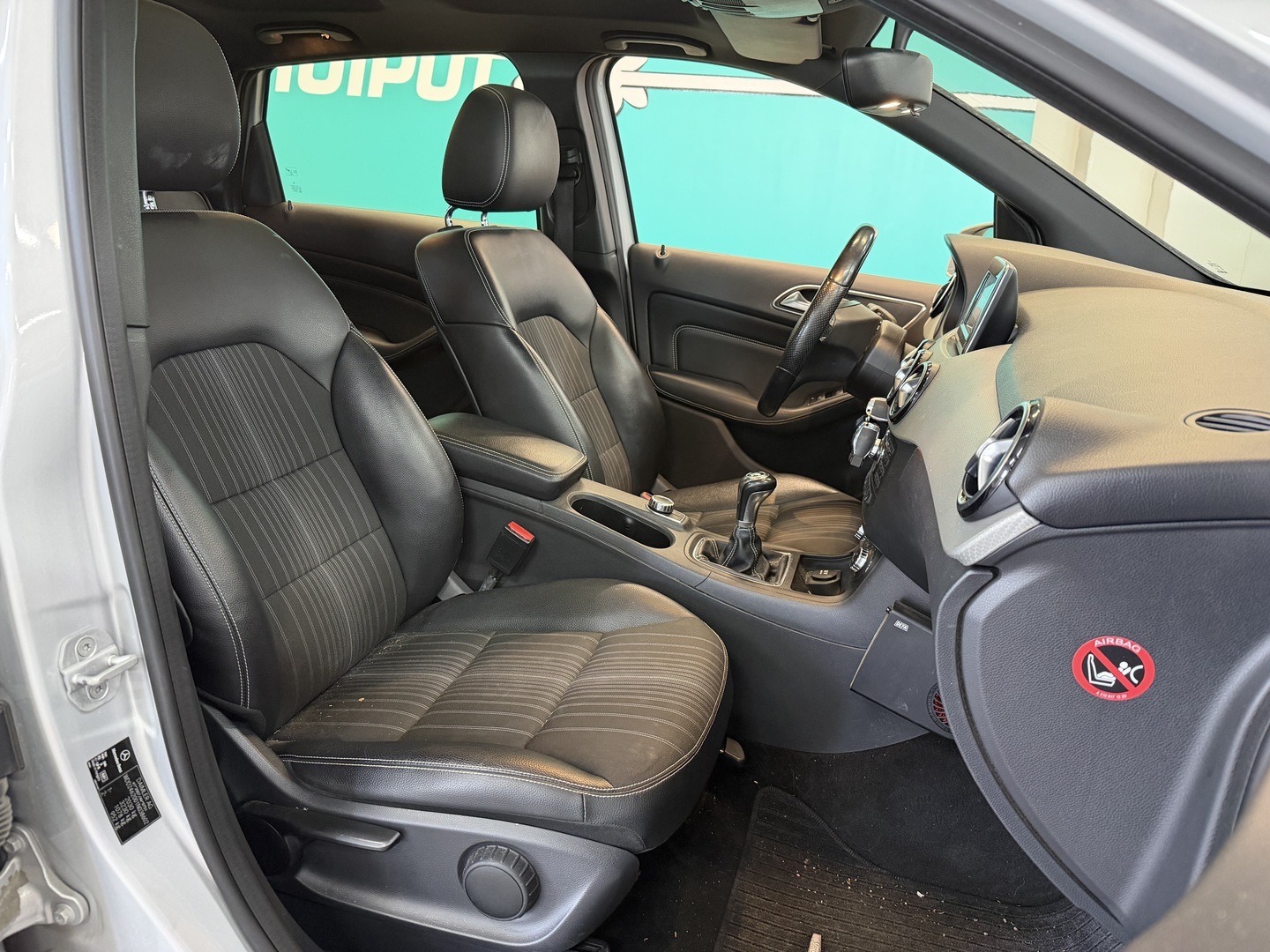 MERCEDES-BENZ B 2013