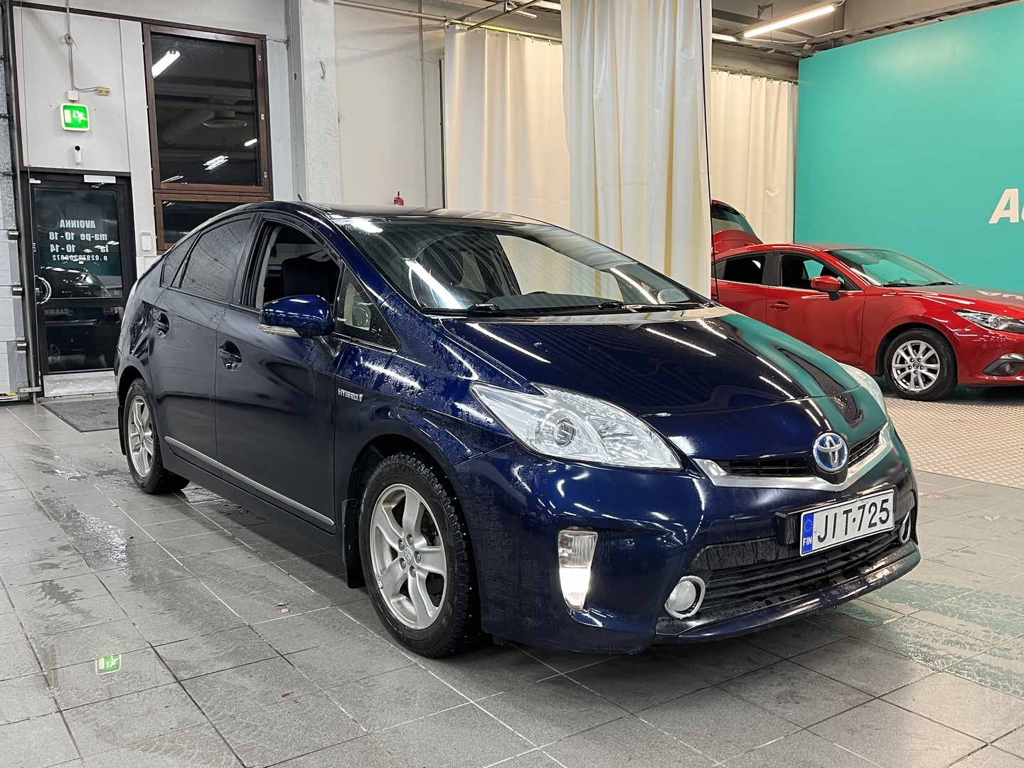 TOYOTA Prius 2012