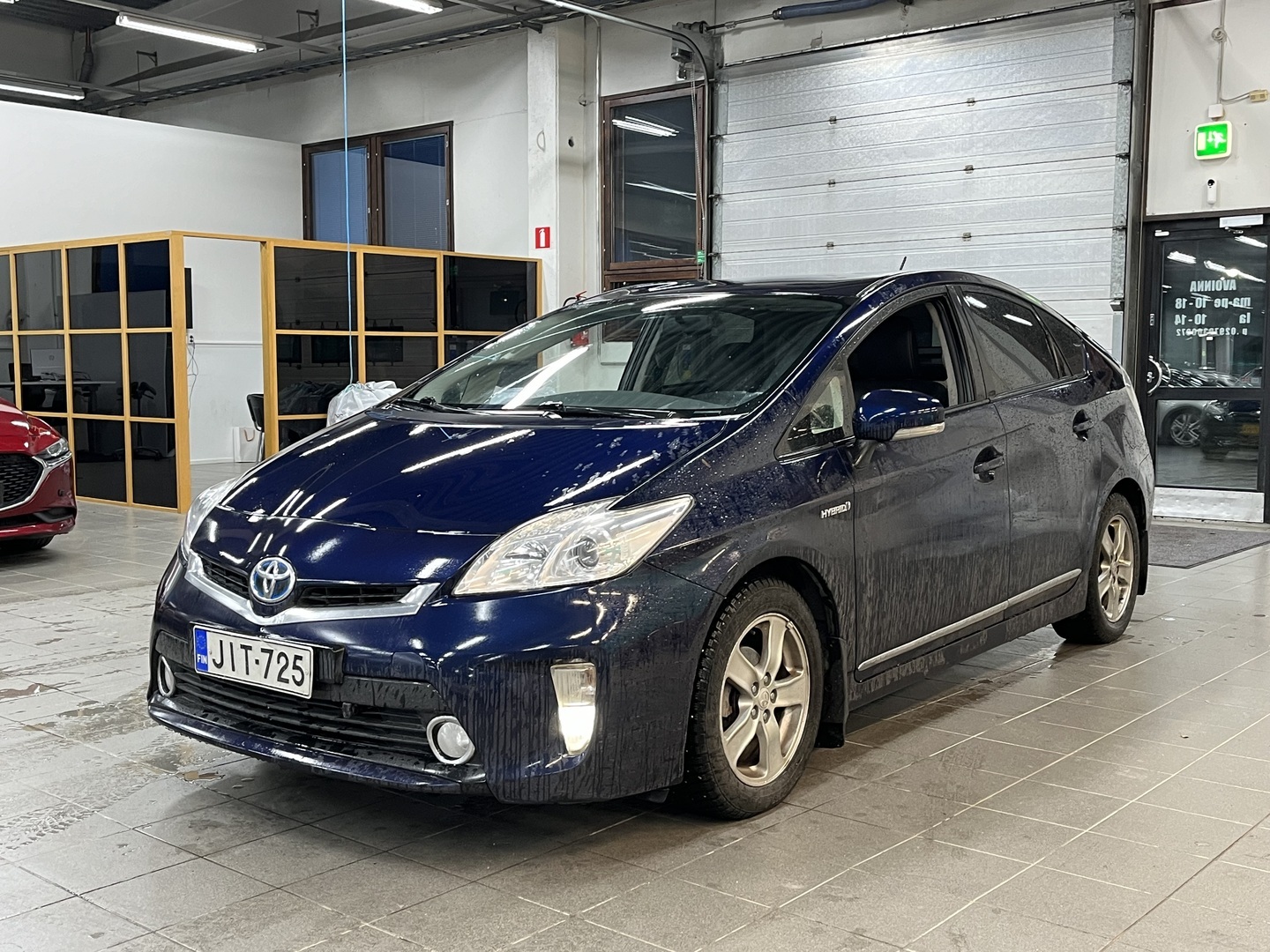 TOYOTA Prius 2012