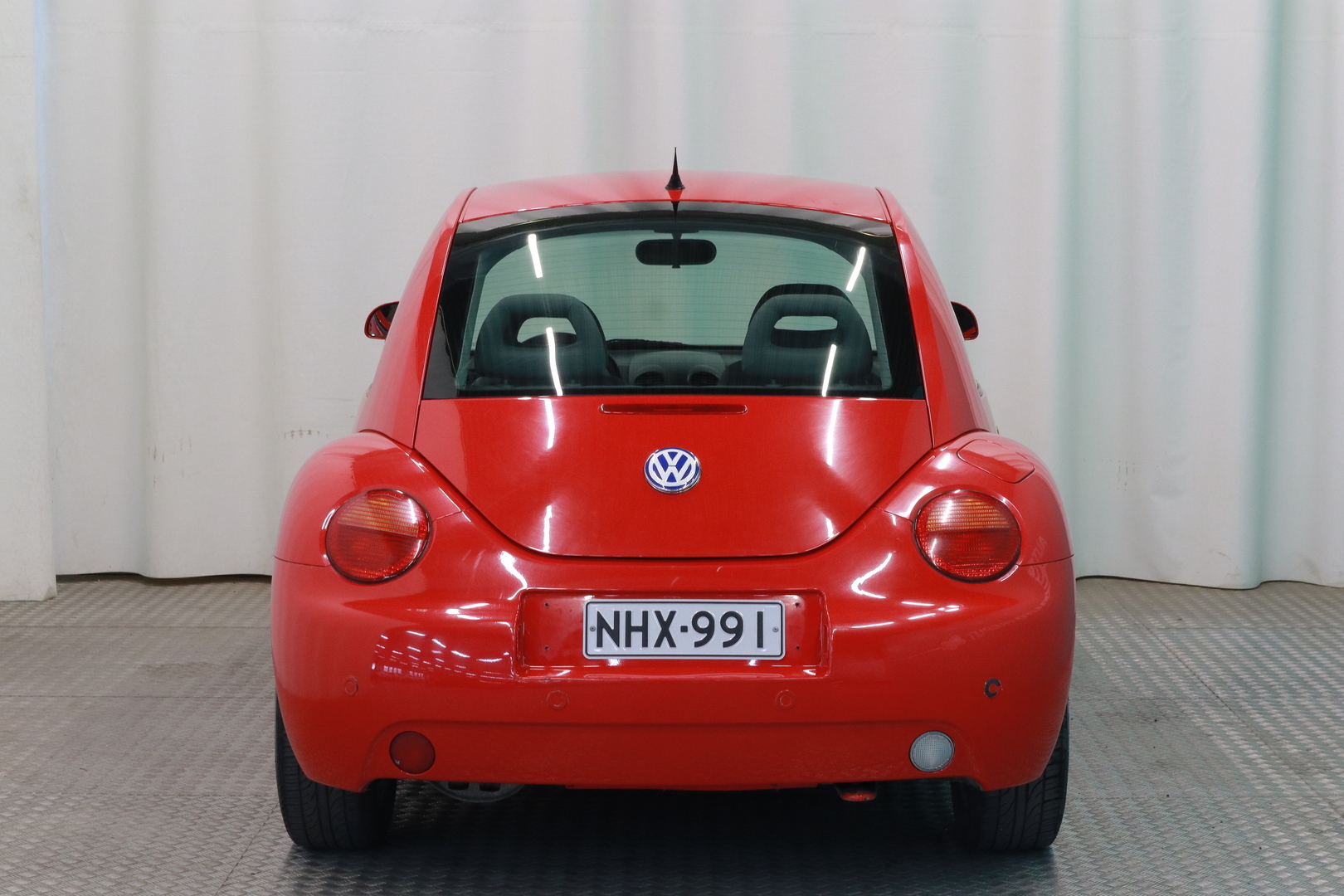 VOLKSWAGEN New Beetle 1999
