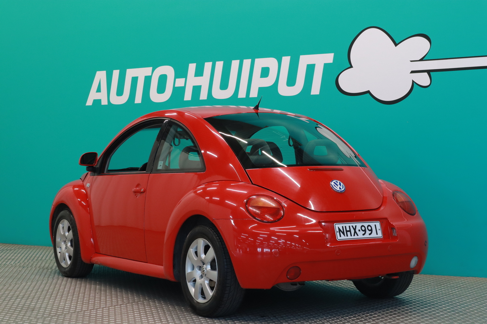 VOLKSWAGEN New Beetle 1999