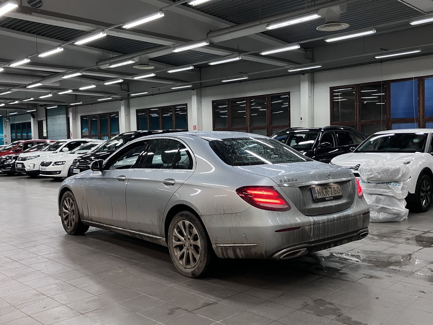 MERCEDES-BENZ E 2017