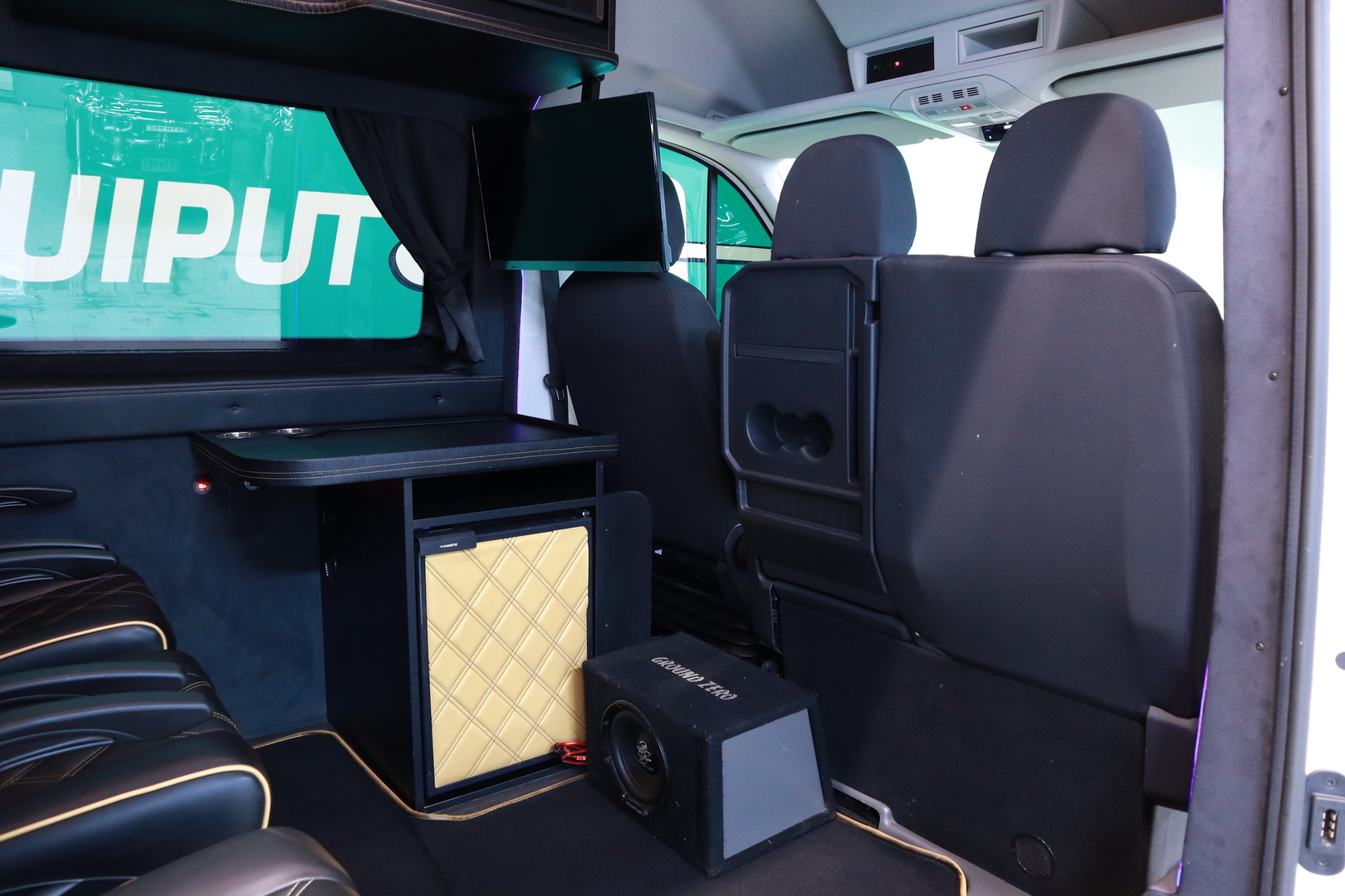 VOLKSWAGEN Crafter 2023