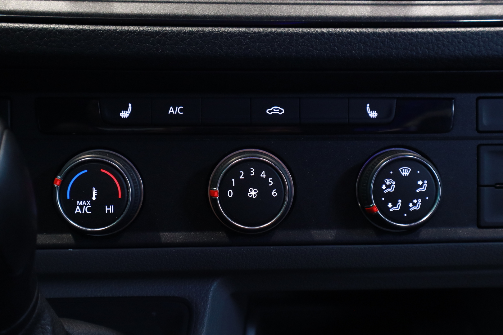 VOLKSWAGEN Crafter 2023