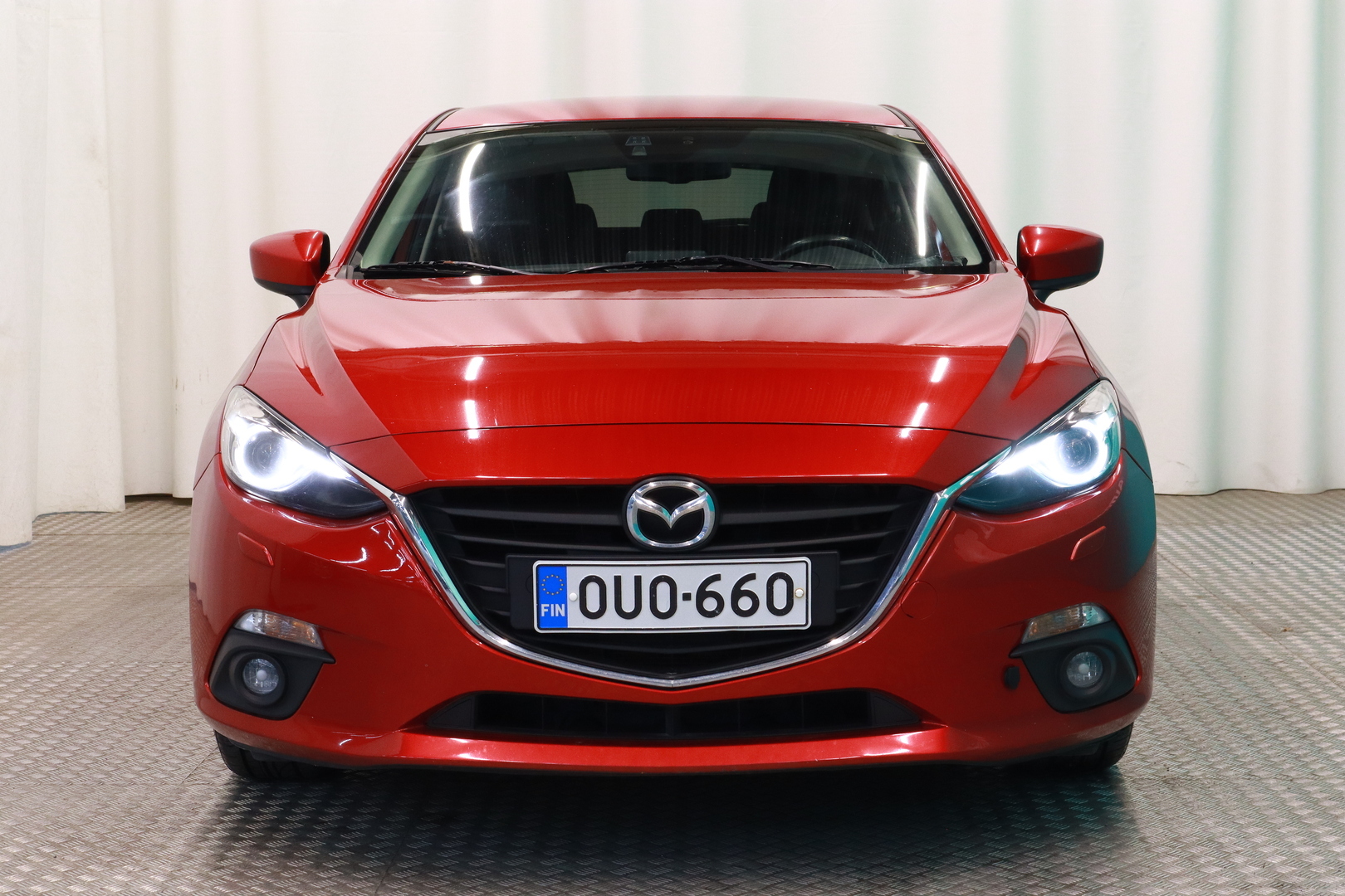 MAZDA 3 2015