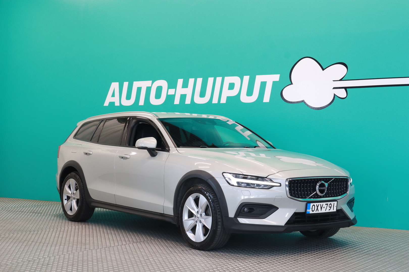 VOLVO V60 Cross Country 2019