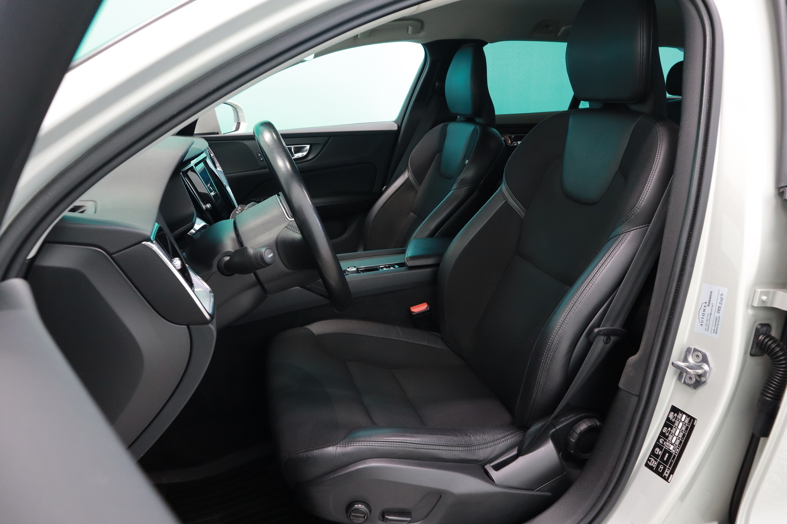 VOLVO V60 Cross Country 2019