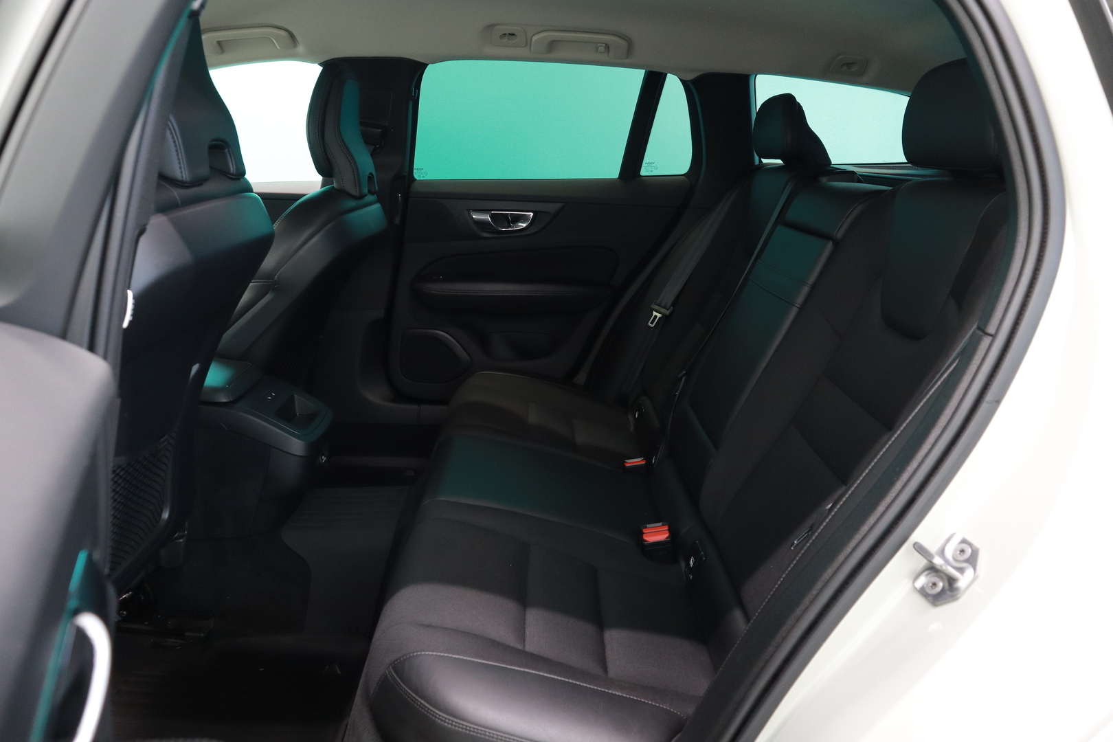 VOLVO V60 Cross Country 2019
