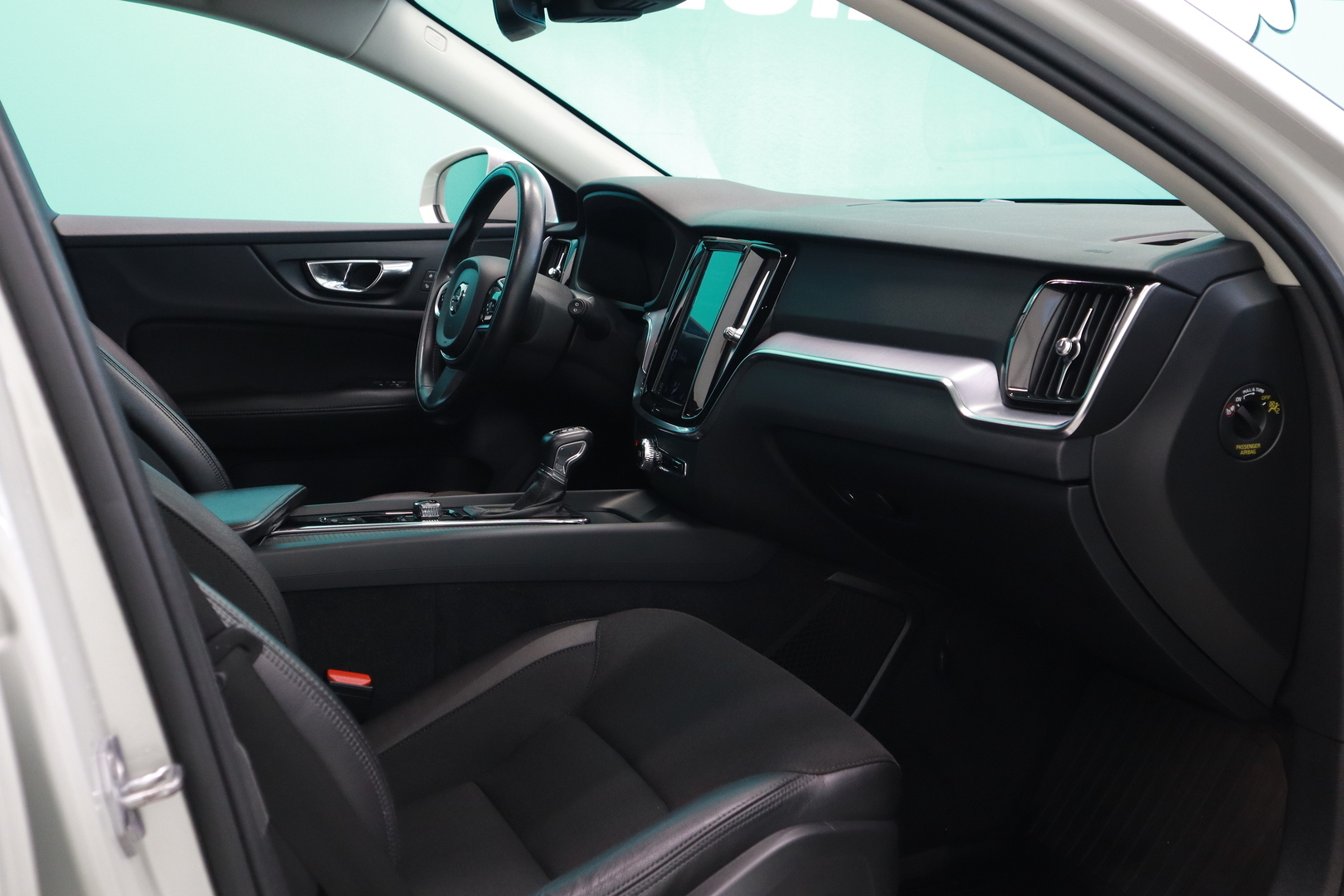 VOLVO V60 Cross Country 2019